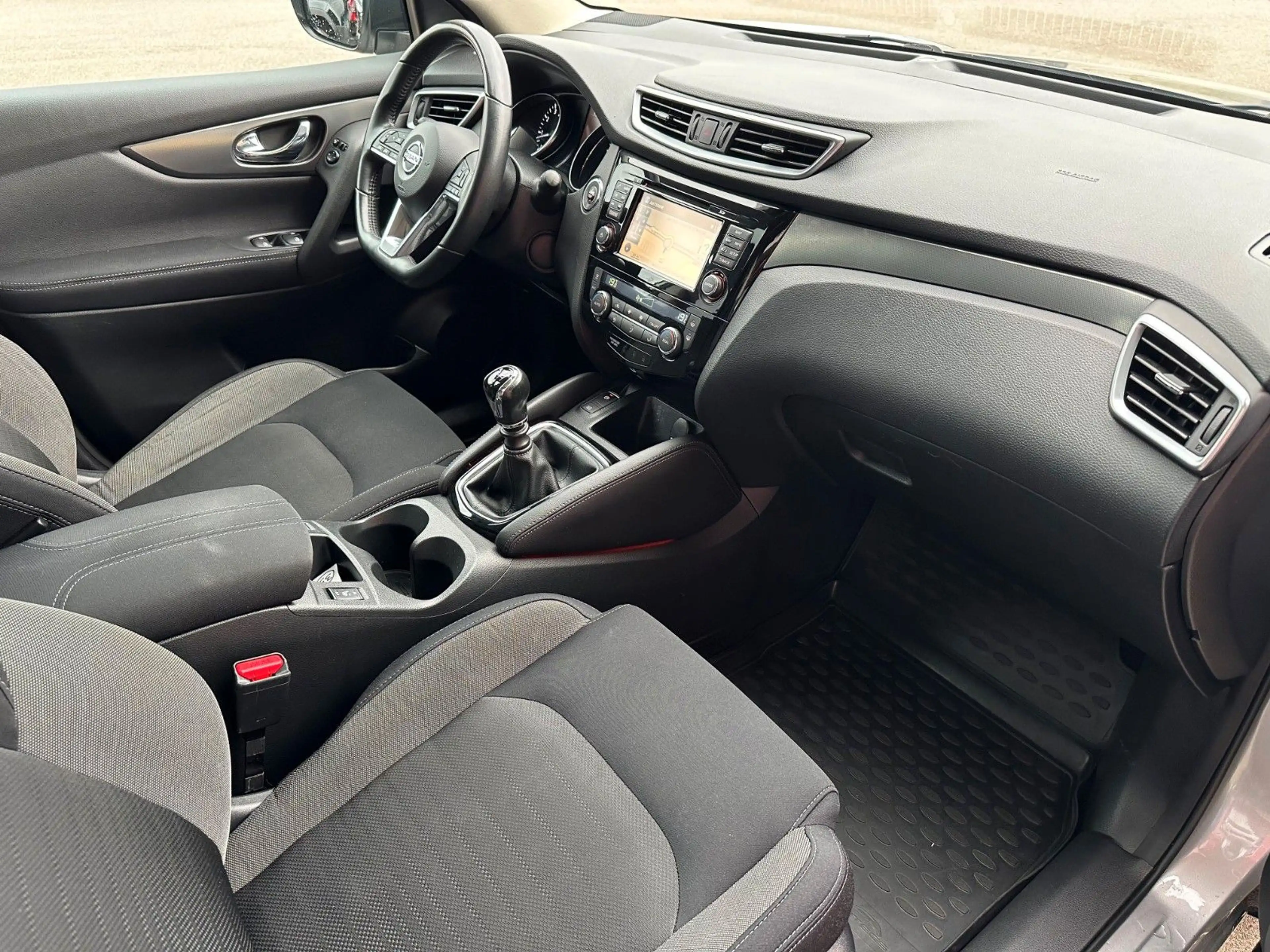 Nissan Qashqai N-Connecta, NAVI, PANORAMA, KAMERA — photo 13