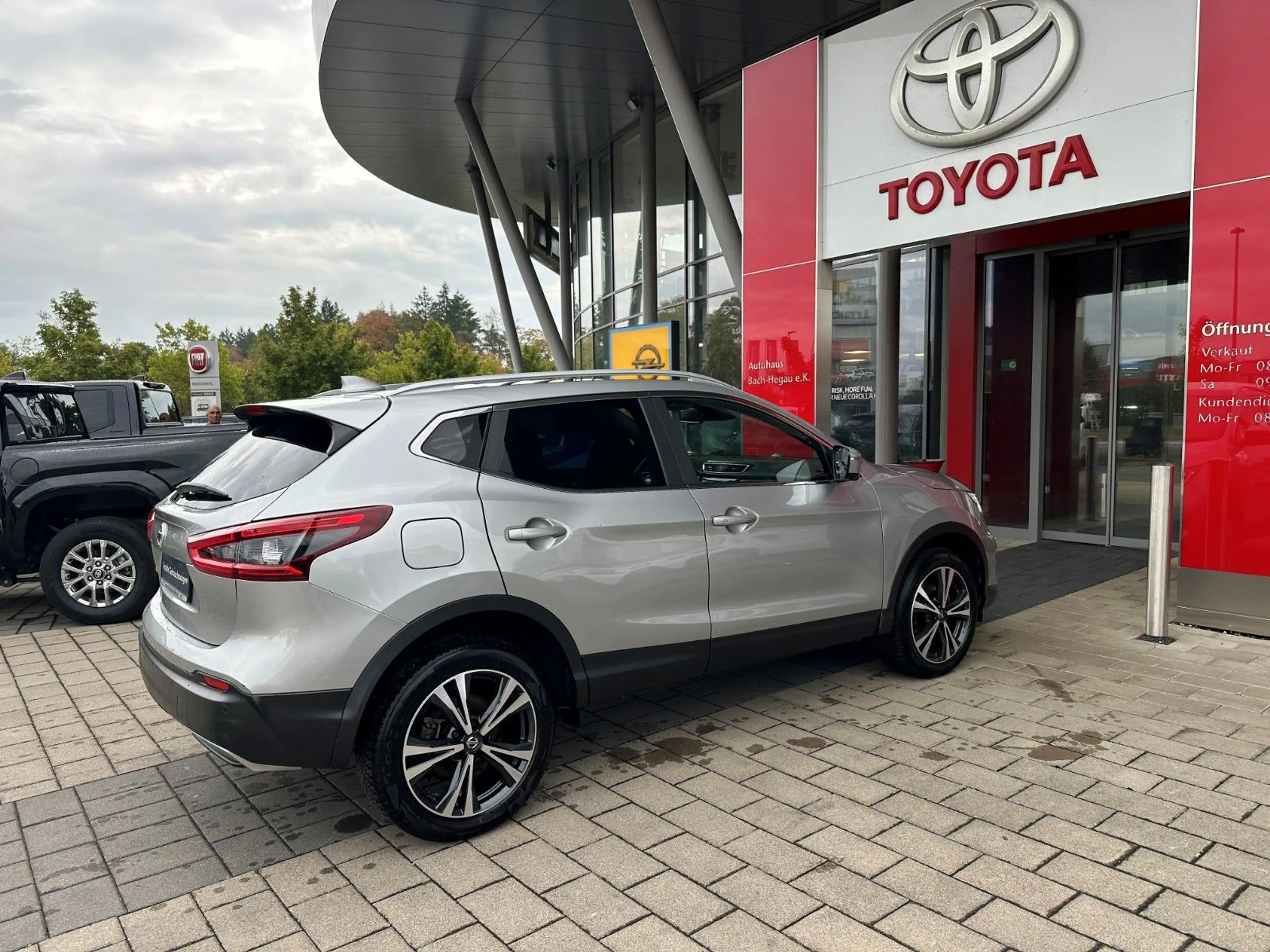 Nissan Qashqai N-Connecta, NAVI, PANORAMA, KAMERA — photo 5