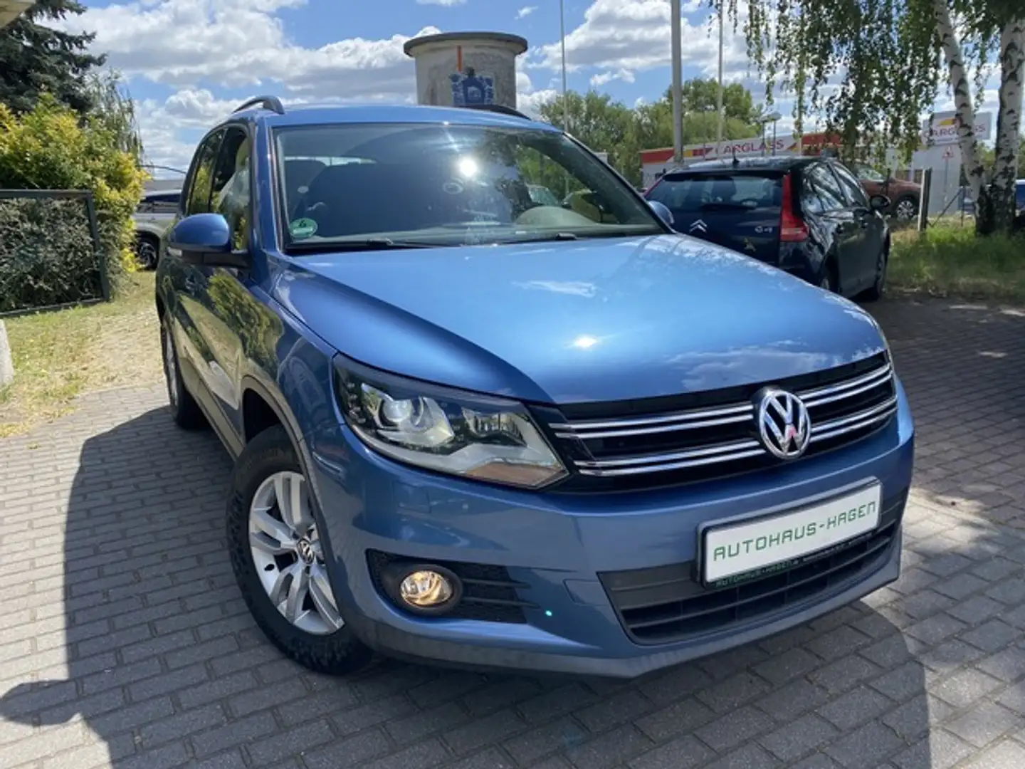 Volkswagen Tiguan Trend  Fun 4Motion DCC Xenon AHK SR+WR Blau - 1
