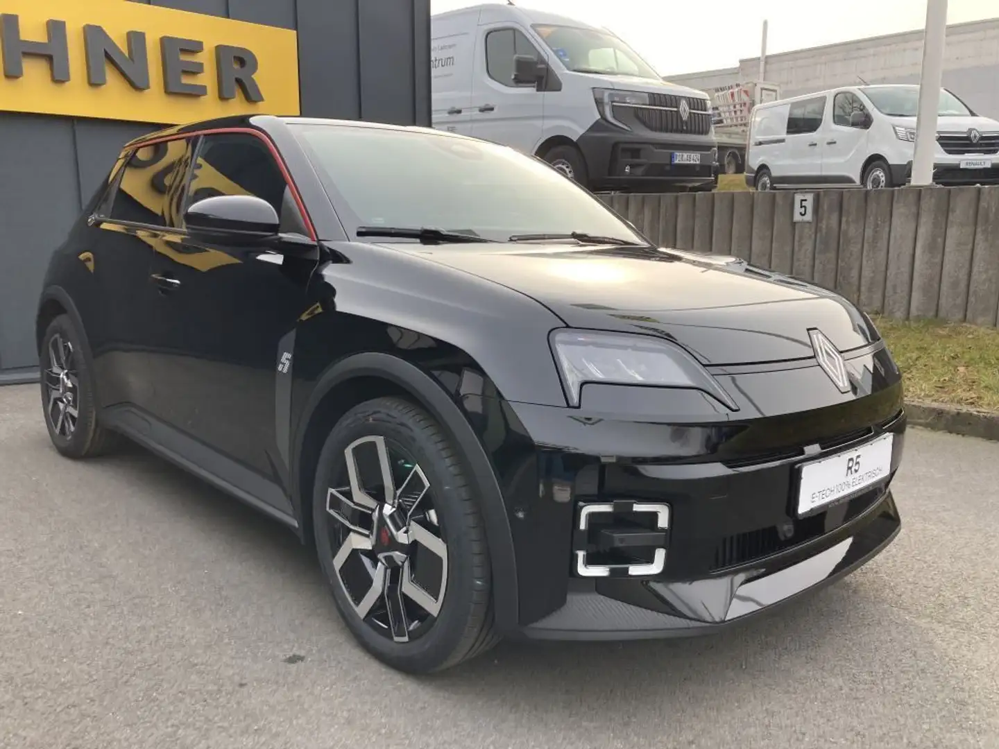 Renault R 5 R 5 E-Tech Techno 120 Urban Range Schwarz - 1