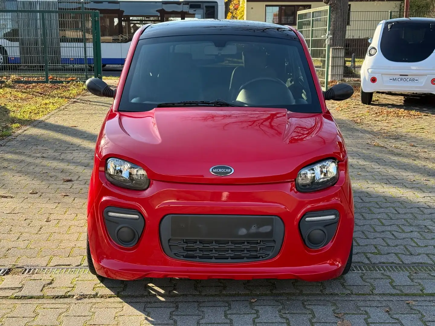 Microcar Due Mopedauto 45 km/h L6e Rot - 2