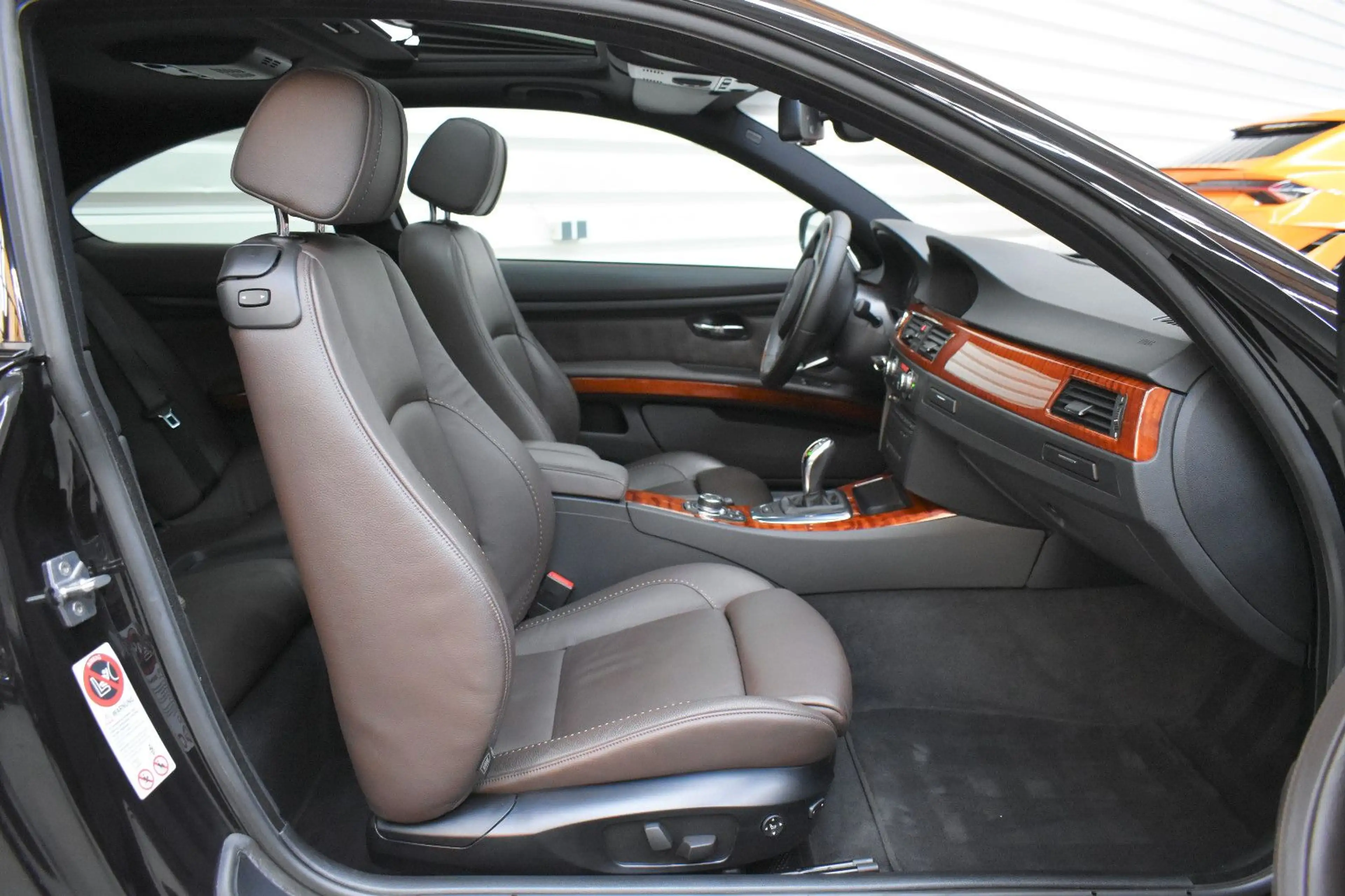 BMW 335 i Coupe Individual+Nur.33.050km+Rubinschwarz — photo 13