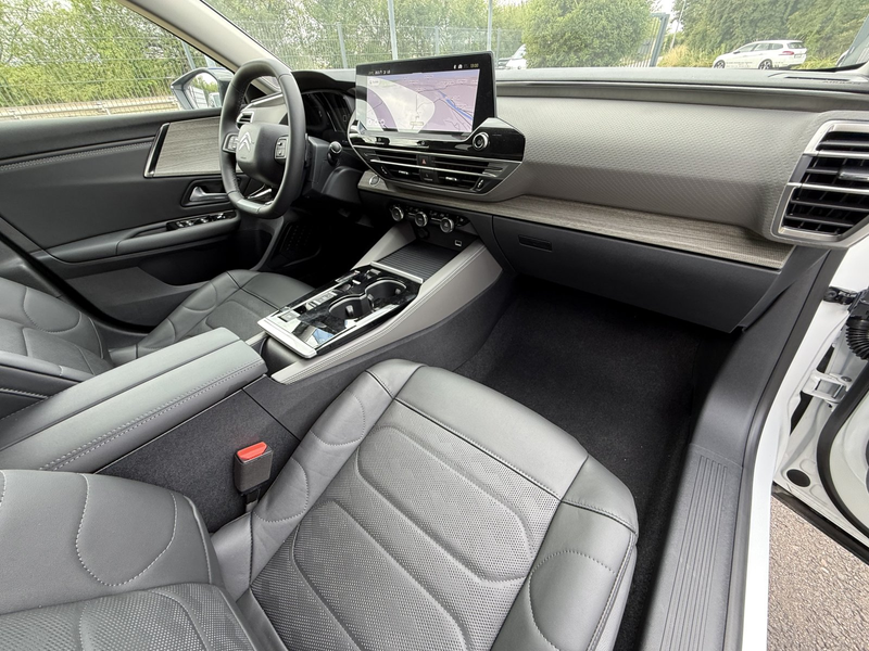 Citroen C5 X 1.2 Mild-Hybrid 145  Plus — photo 15