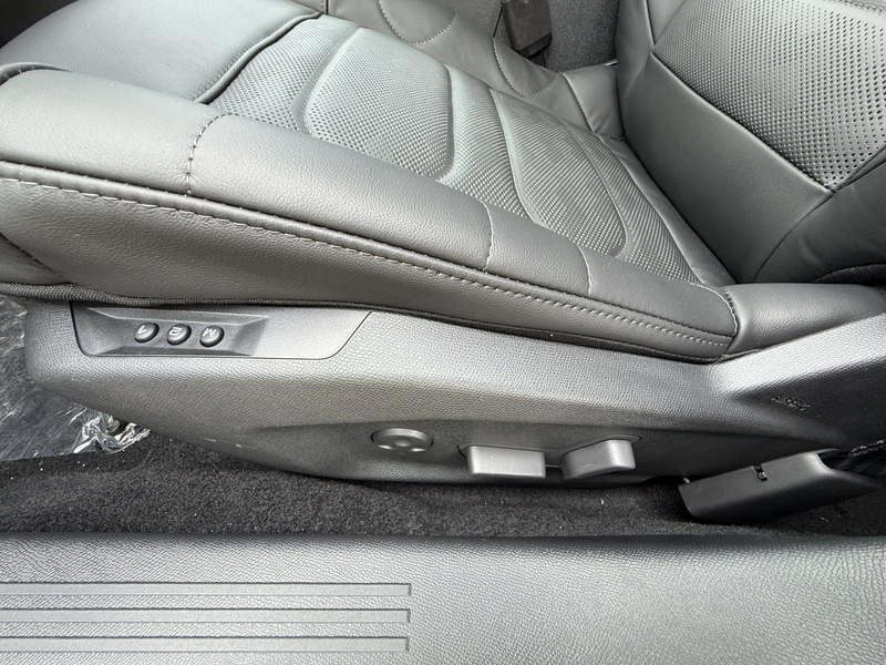 Citroen C5 X 1.2 Mild-Hybrid 145  Plus — photo 13
