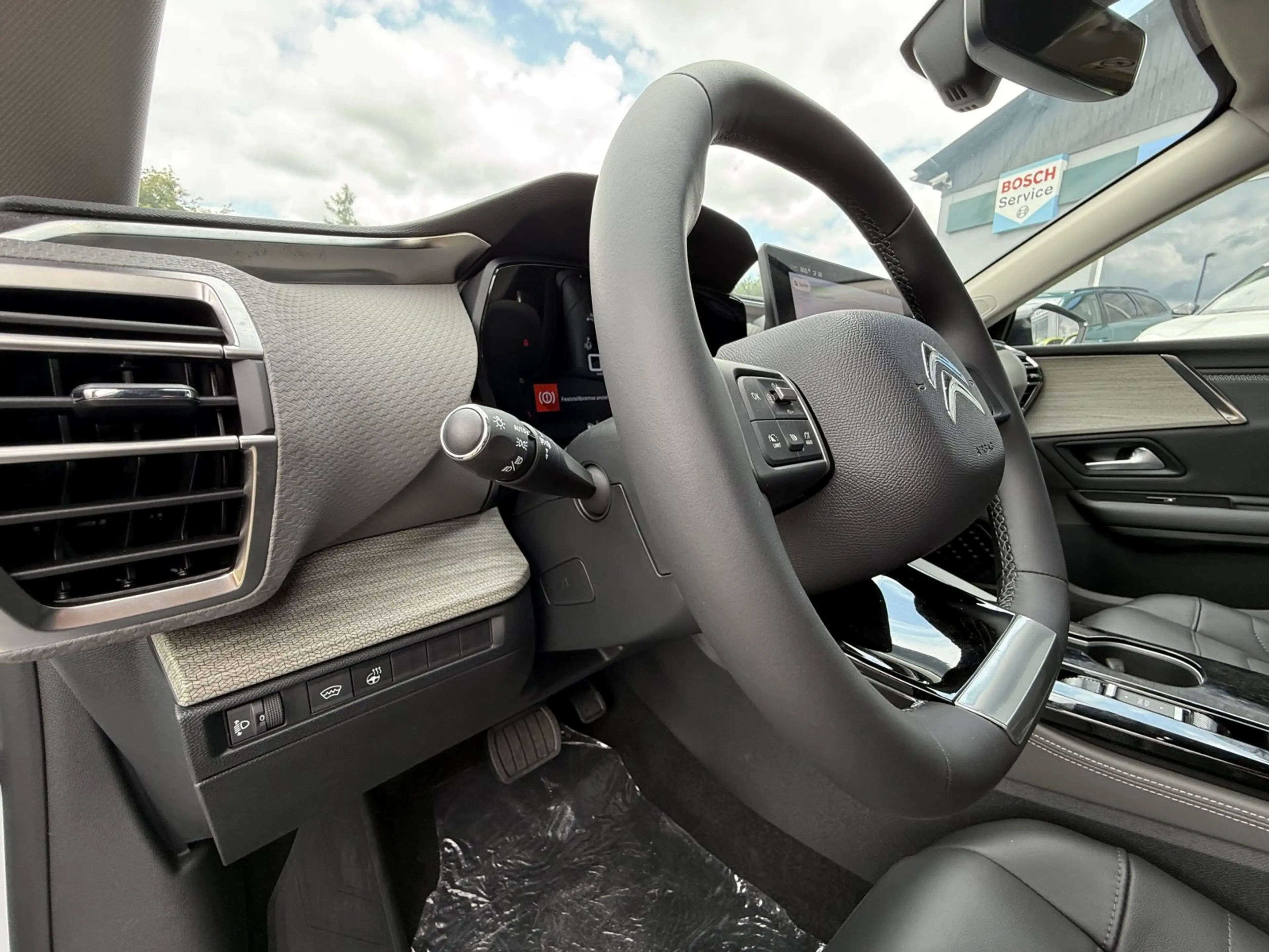 Citroen C5 X 1.2 Mild-Hybrid 145 Plus — photo 14