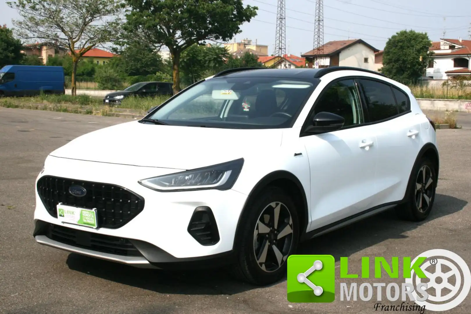 Ford Focus 1.0 EcoBoost Hybrid 125 CV 5p. Active Style Bianco - 1