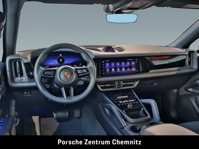 Porsche Cayenne view 7