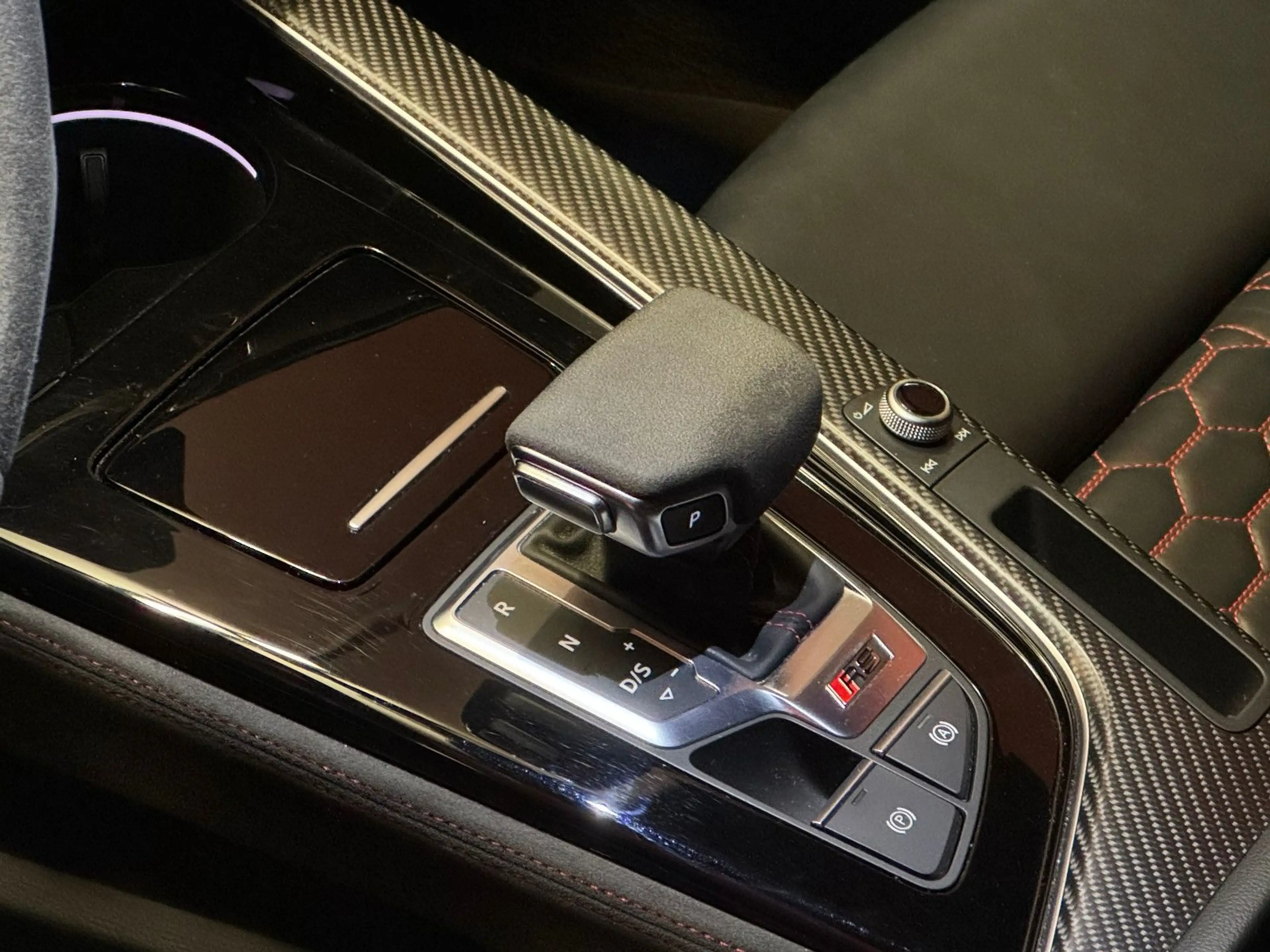 Audi RS4 /2.9 TFSI/450 PS/QUATTRO/2.HAND/SERVICE/TOP!! — photo 14