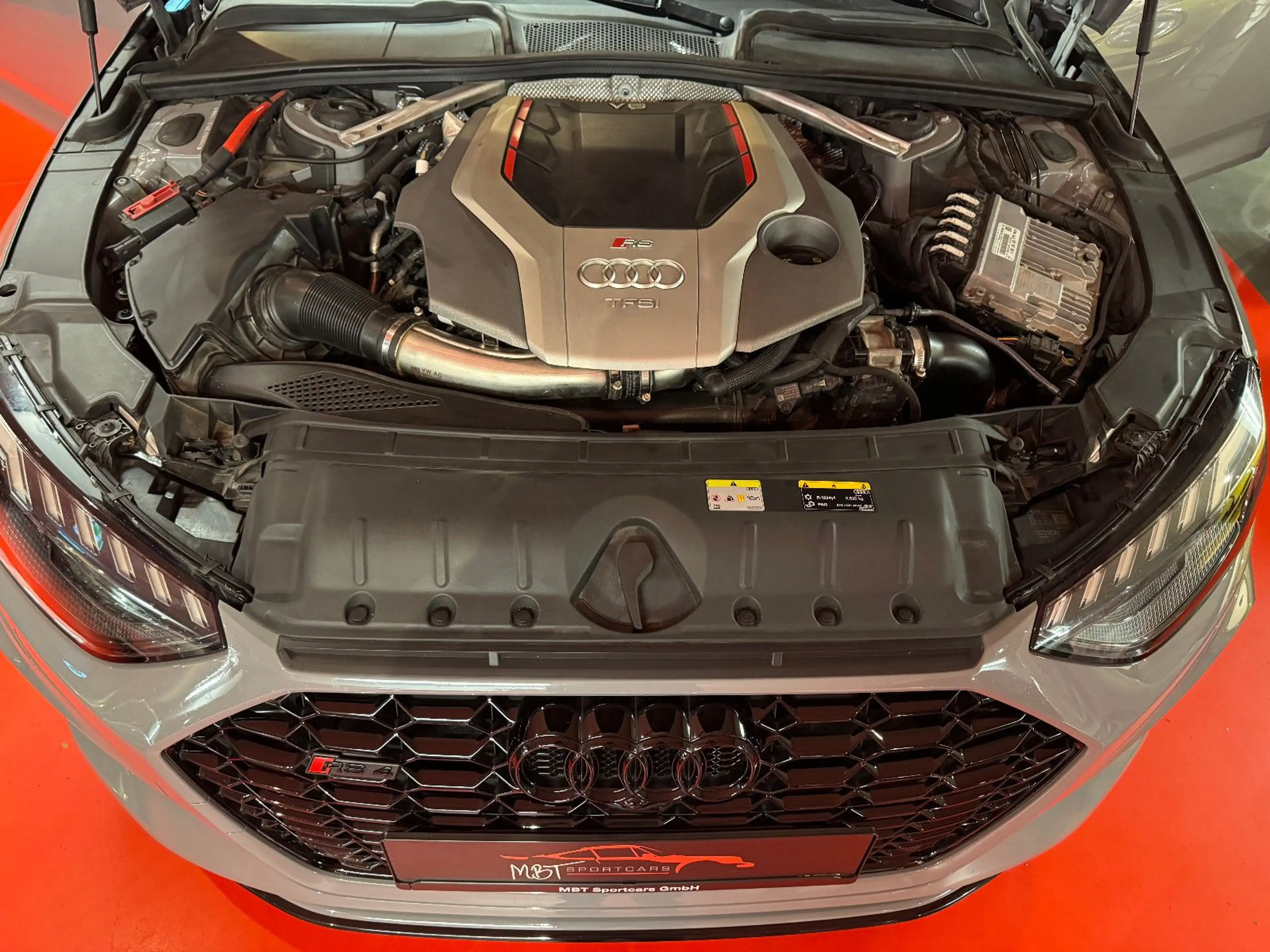 Audi RS4 /2.9 TFSI/450 PS/QUATTRO/2.HAND/SERVICE/TOP!! — photo 7