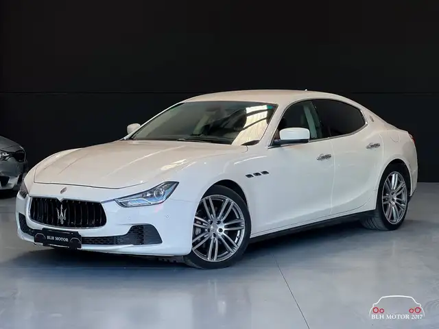 Maserati Ghibli 3.0 V6 DS 275cv RWD