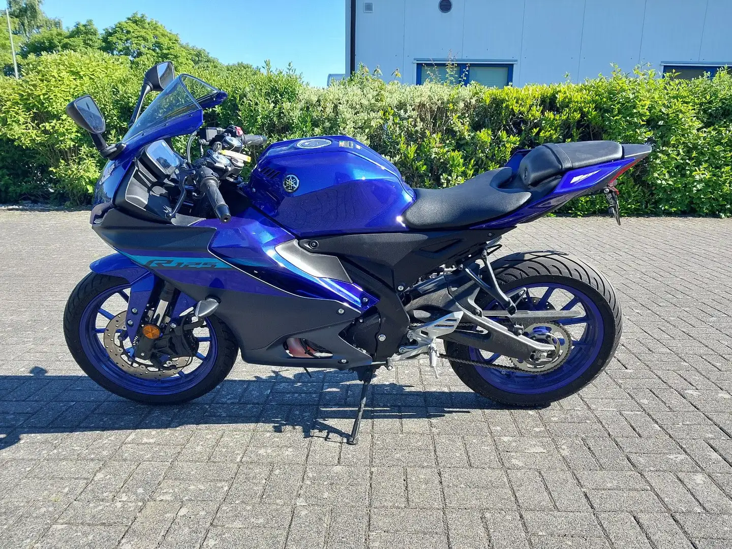 Yamaha YZF-R125 Albastru - 2