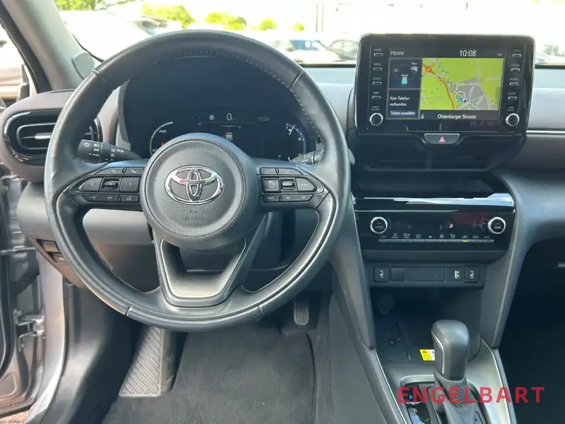 Annonce voiture d'occasion Toyota Yaris Cross - CARADIZE
