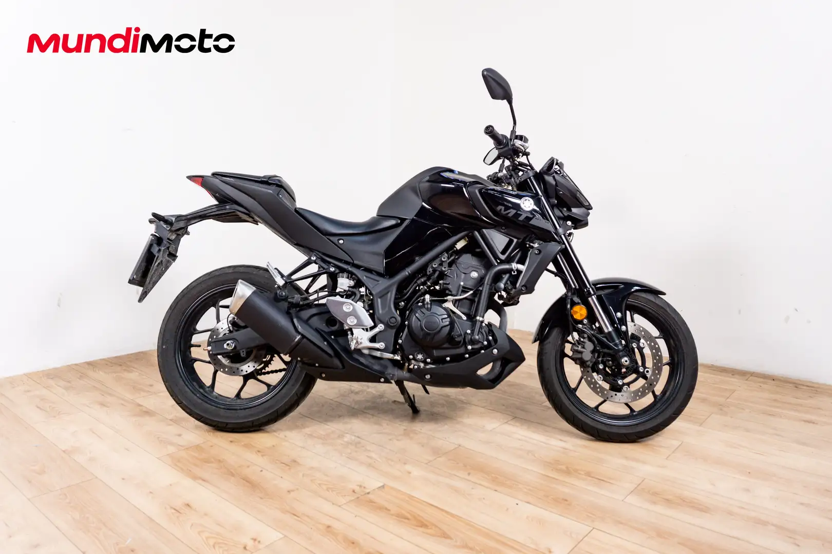 Yamaha MT-03 - 1