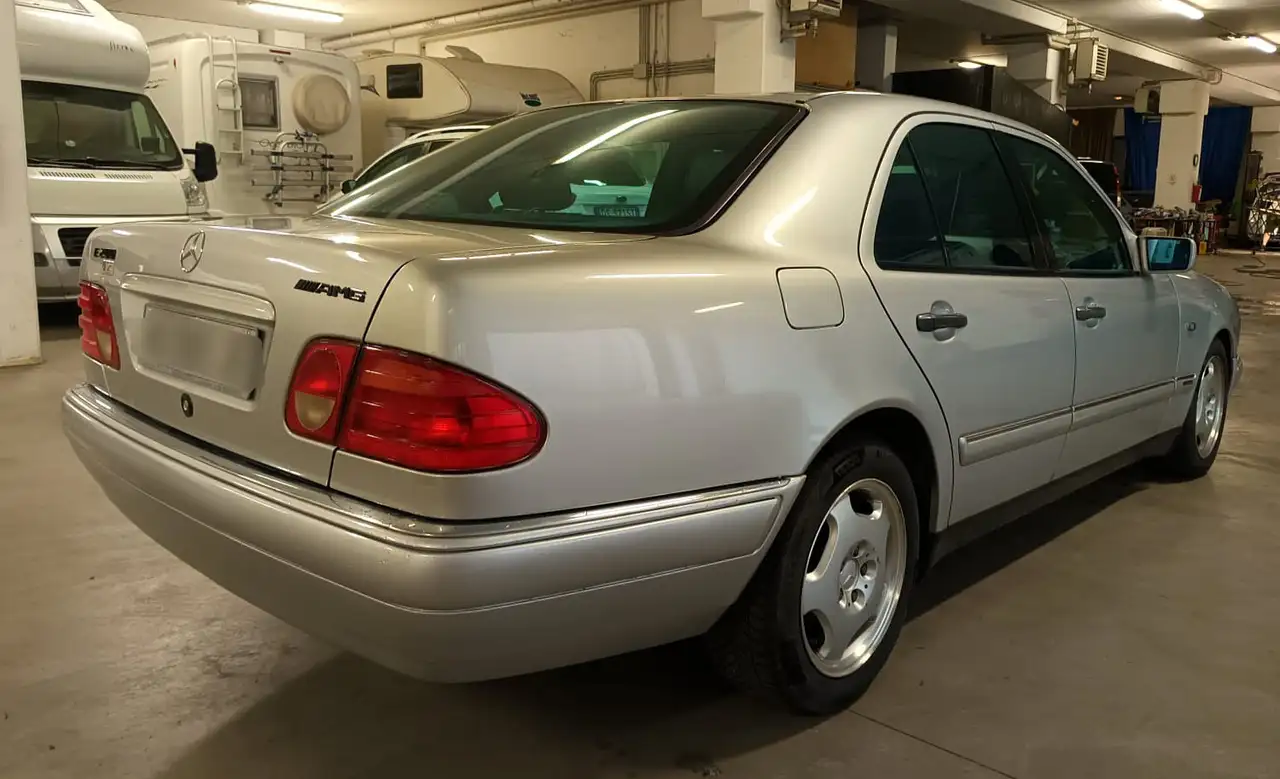 Mercedes-Benz E 200 Avantgarde 30 ANNI €25 bollo, 160€ assicurazione, foto 7