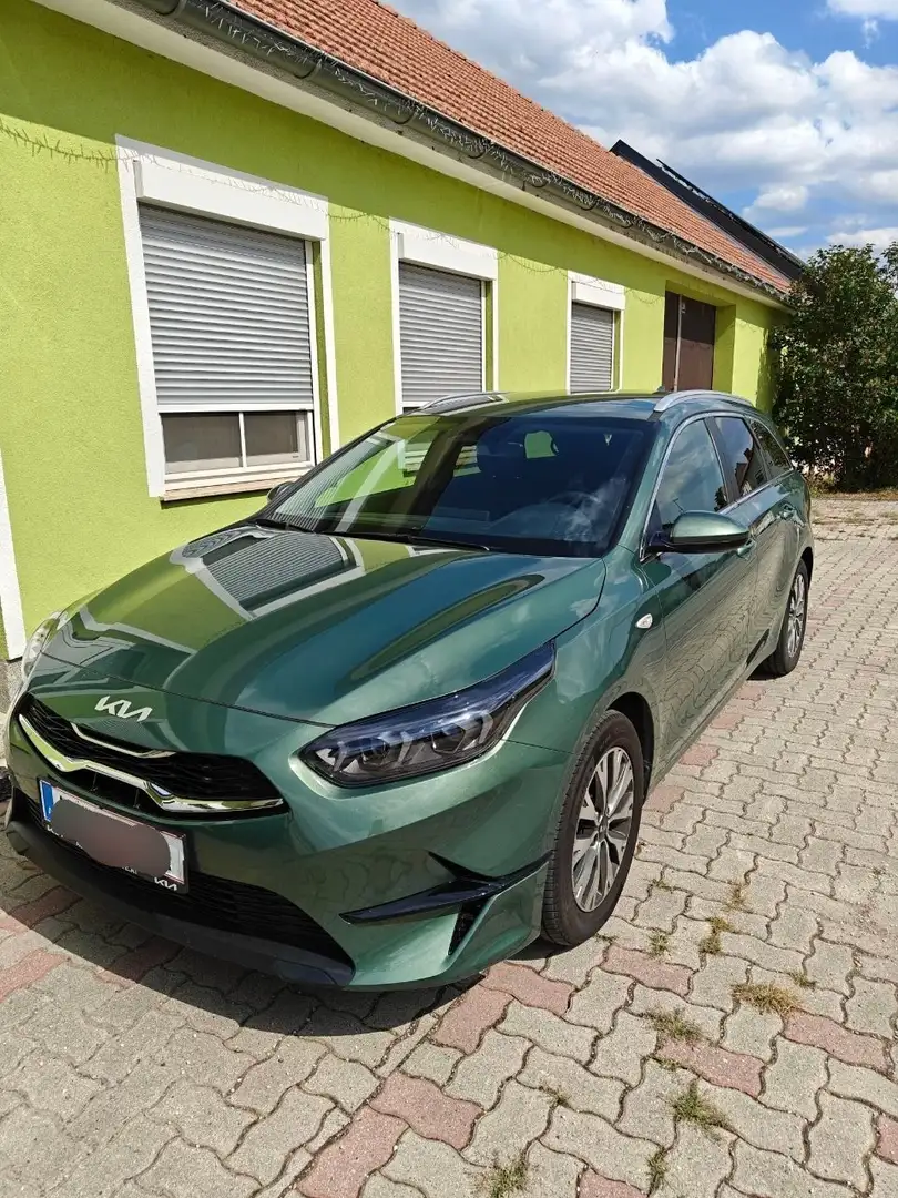 Kia Ceed SW / cee'd SW 1,5 TGDI Silber 48V DCT Grün - 1