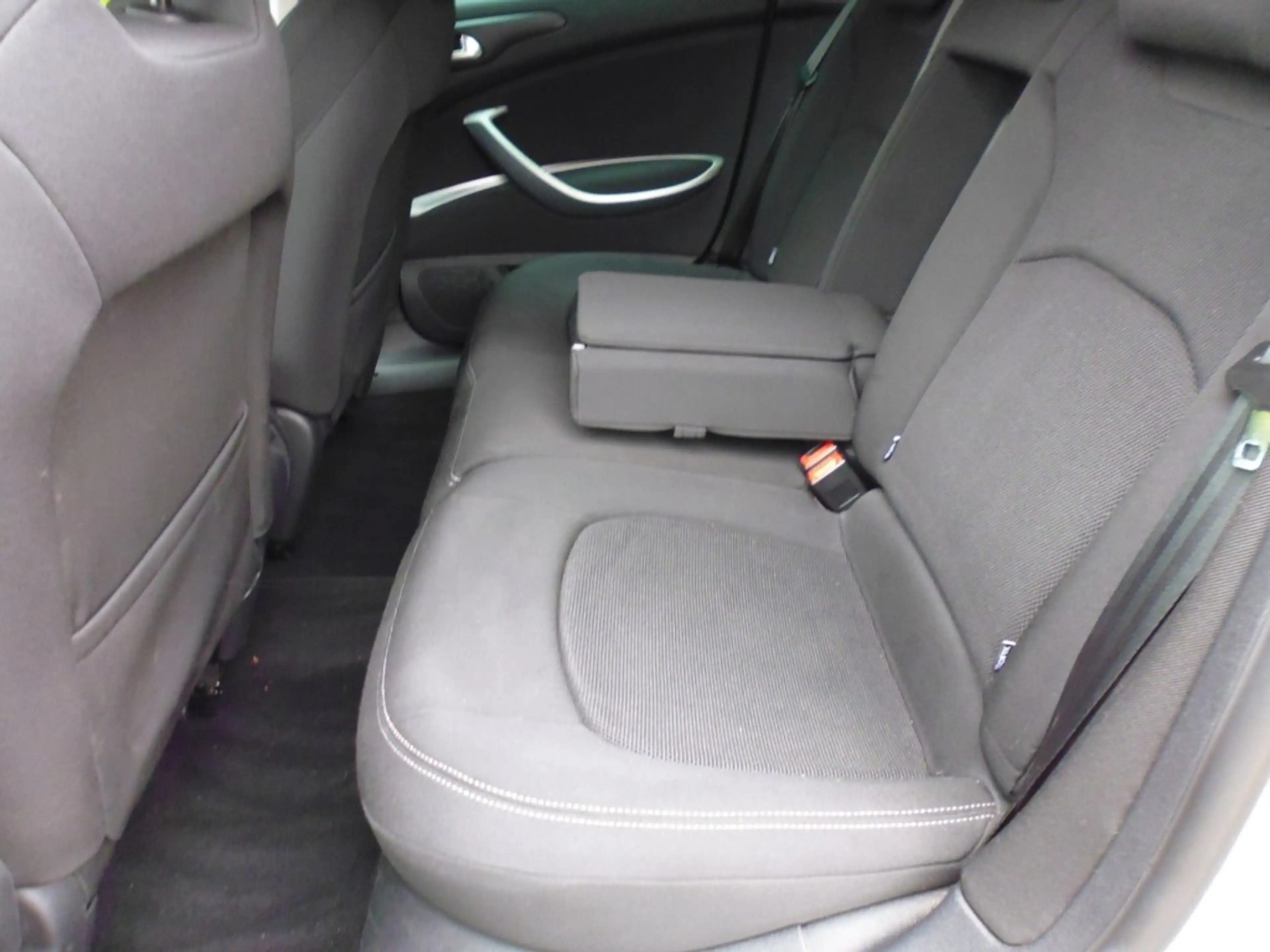 Citroen C5 Tourer 2.0 16V Ligne Business CRUISE NAVI ESP LMV — photo 12