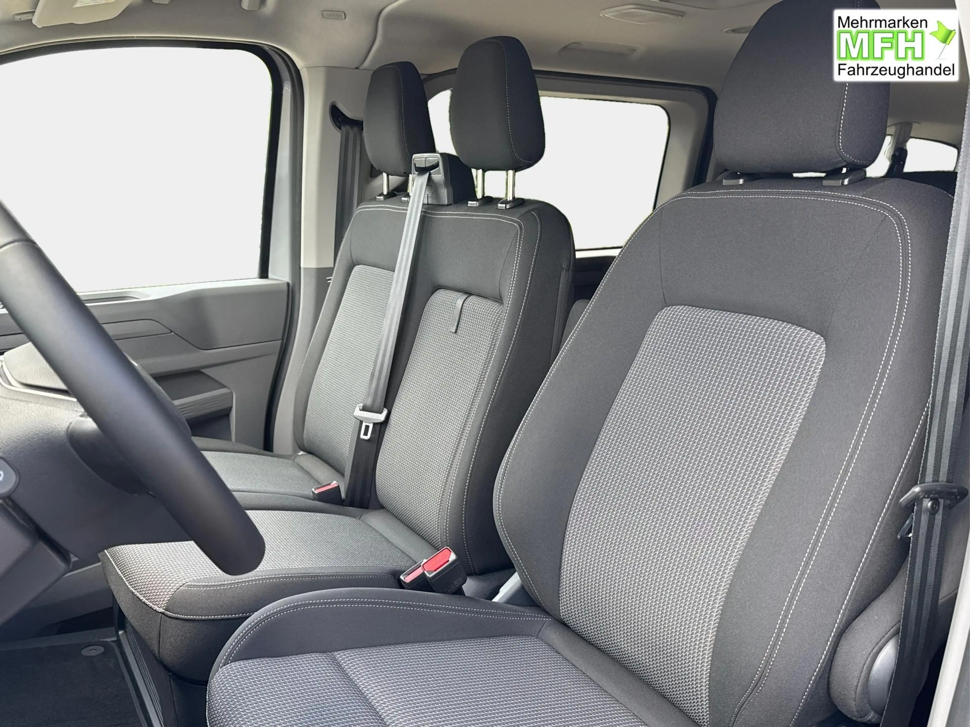 Volkswagen T7 Caravelle Basis LR 9-Sitzer+AHK+LED+KAM+PDC+SHZ+ALU+GJR 2... — photo 14
