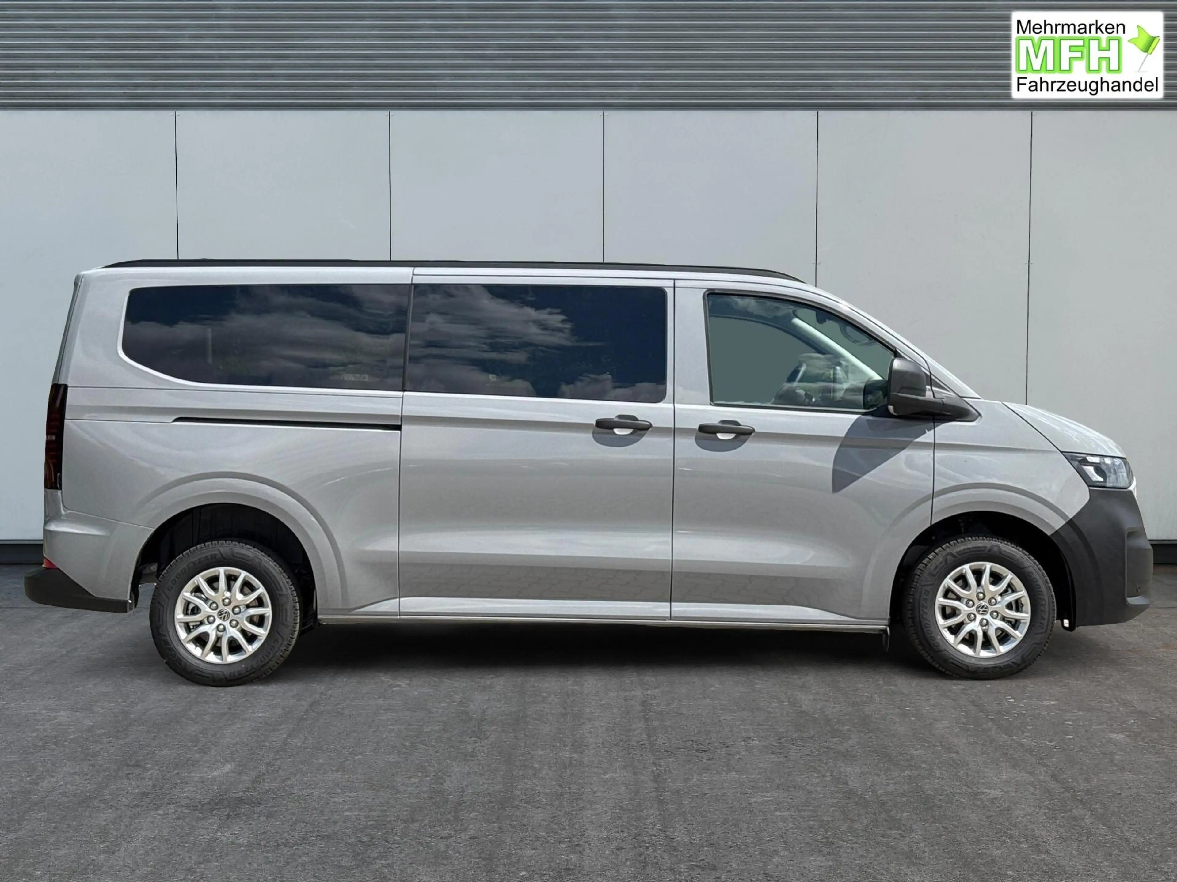 Volkswagen T7 Caravelle Basis LR 9-Sitzer+AHK+LED+KAM+PDC+SHZ+ALU+GJR 2... — photo 5
