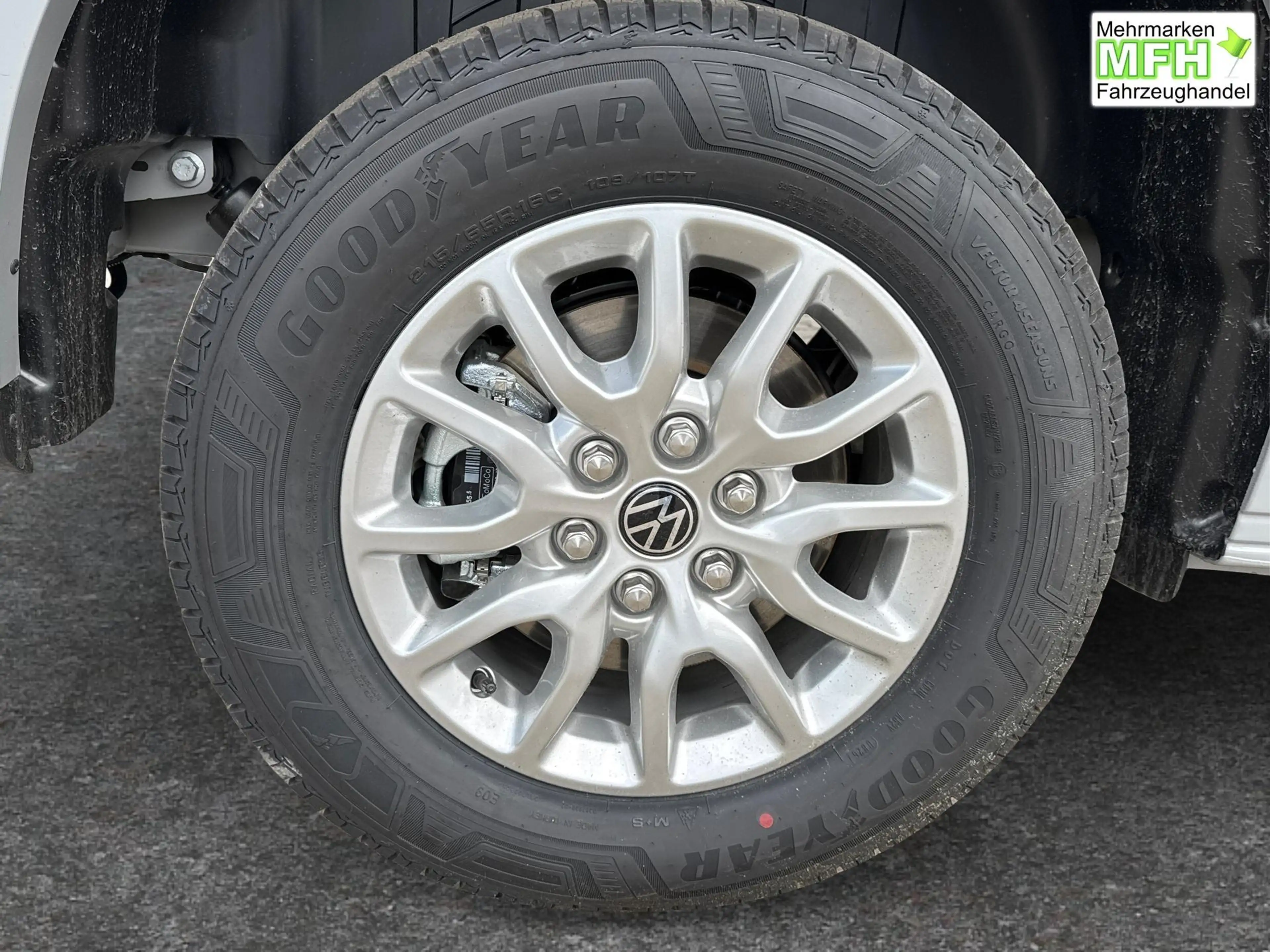 Volkswagen T7 Caravelle Basis LR 9-Sitzer+AHK+LED+KAM+PDC+SHZ+ALU+GJR 2... — photo 11