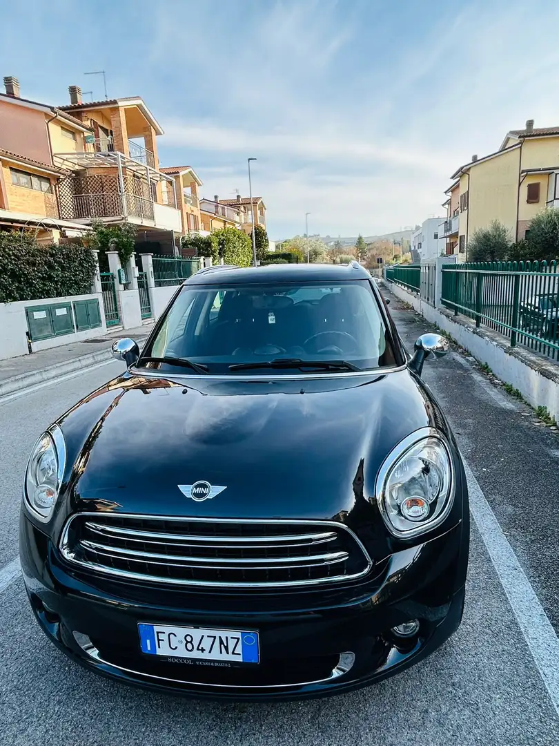MINI Cooper D Countryman Mini Countryman R60 2.0 auto E6 Nero - 1