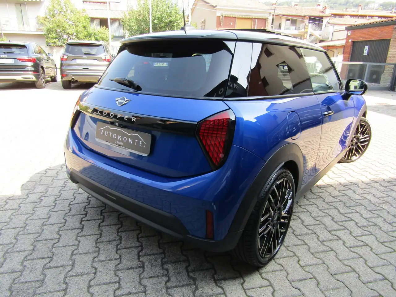 MINI Cooper 1.5 BENZ. 3 PORTE AUTO FAVOURED ,PACCHETTO L,TETTO PANORAMICO,HARMAN KARDON,CAMERA 360, миниатюра 21