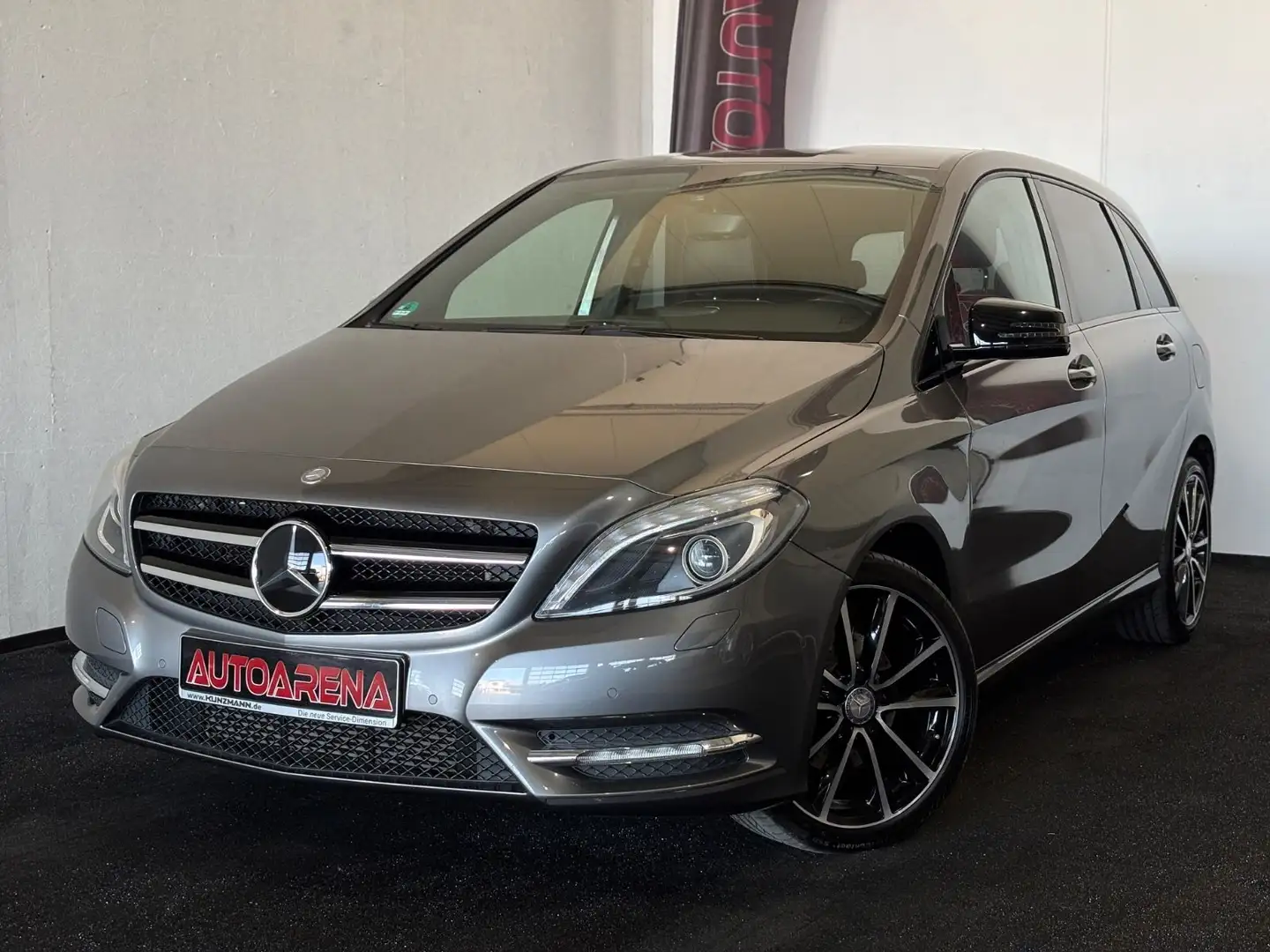 Mercedes-Benz B 200 7G-DCT|BI-XENON|MEMORY|SHZ|KAMERA|NAVI Gris - 1