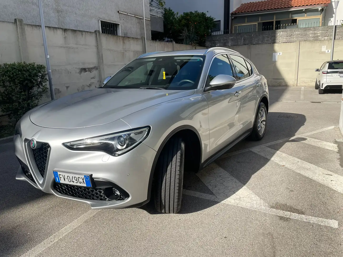 Alfa Romeo Stelvio Stelvio 2.2 t Super Q4 210cv auto my19 Argent - 1