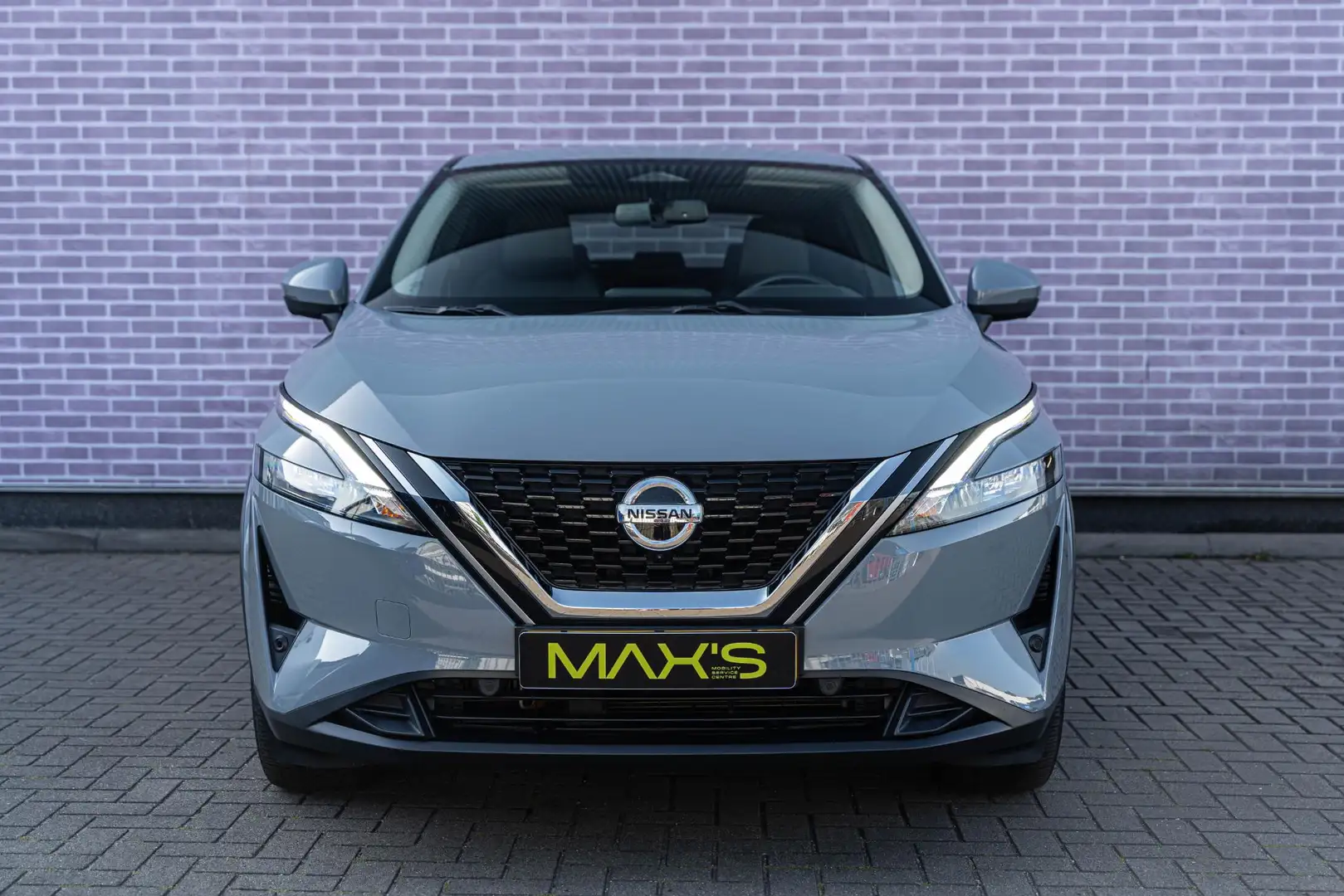 Nissan Qashqai 1.3 MHEV Xtronic N-Connecta | Adaptive Cruise Cont Grijs - 2