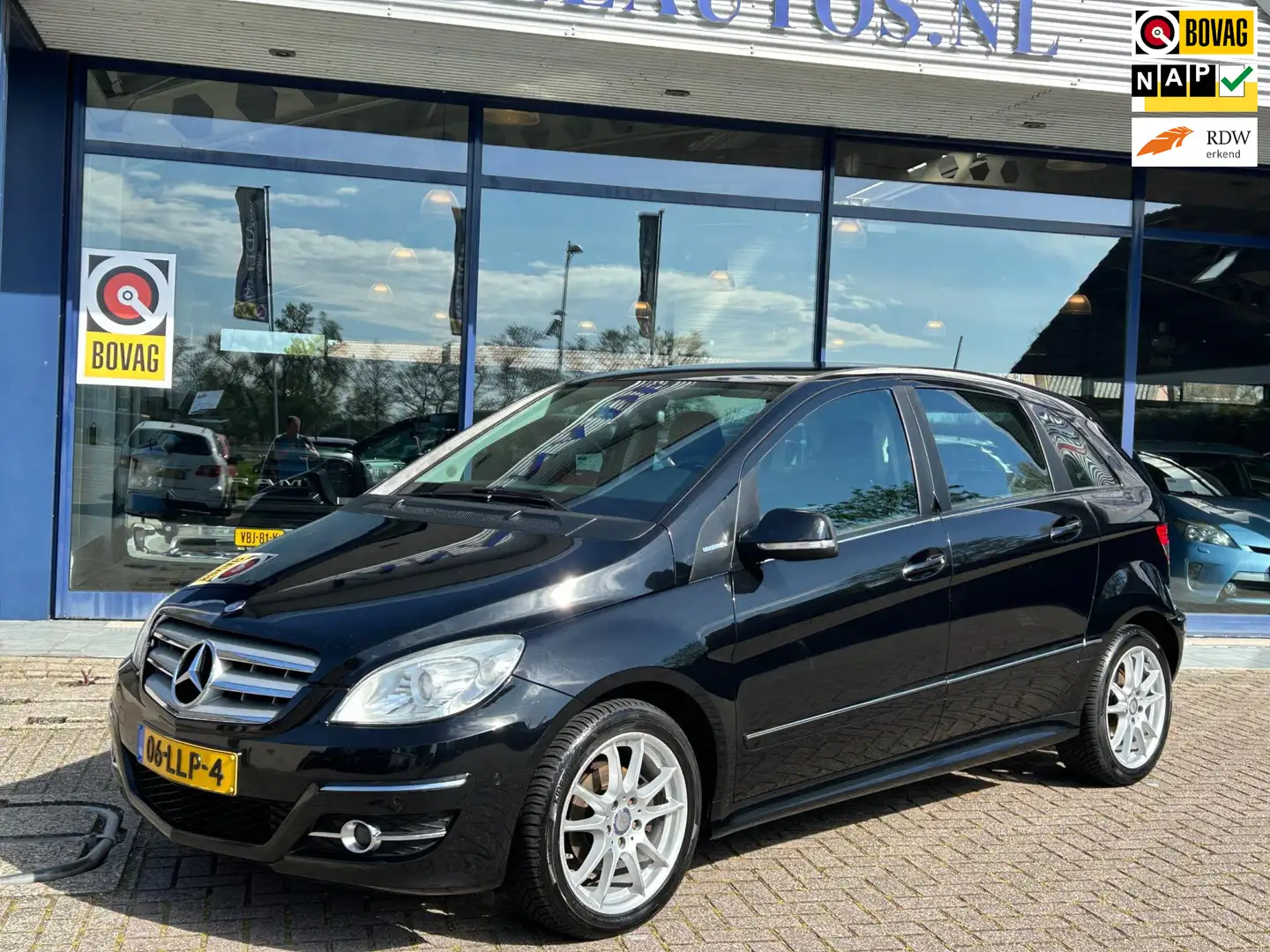 Mercedes-Benz B 180 BlueEFFICIENCY Business Airco Elek. Stoelen Park.S Zwart - 1