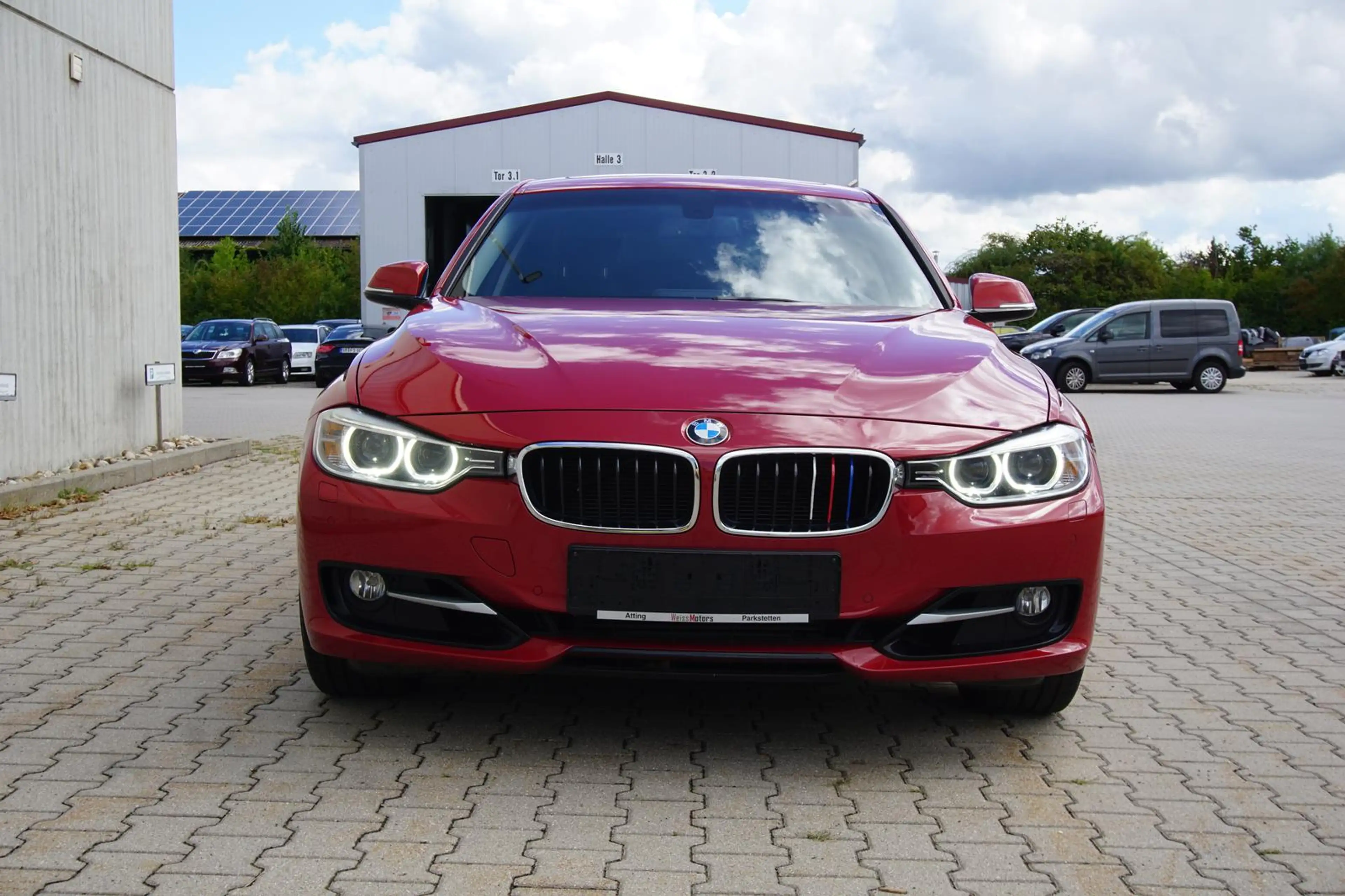 BMW 328 i Limousine Pano Xenon PDC SHZ Freisprech — photo 5