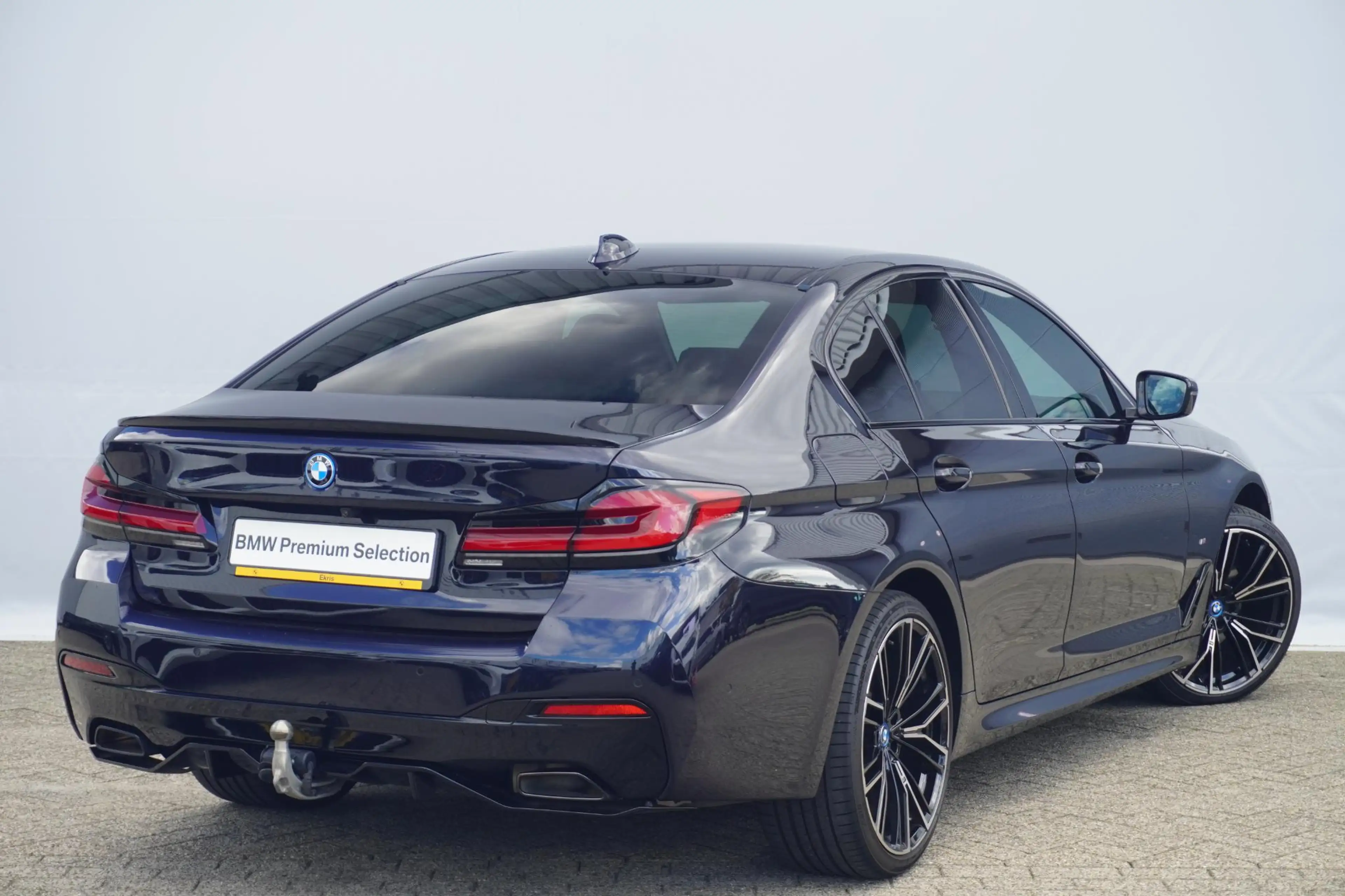 BMW 530 5-serie 530e M Sport | Trekhaak | Stoelverwarming — photo 2