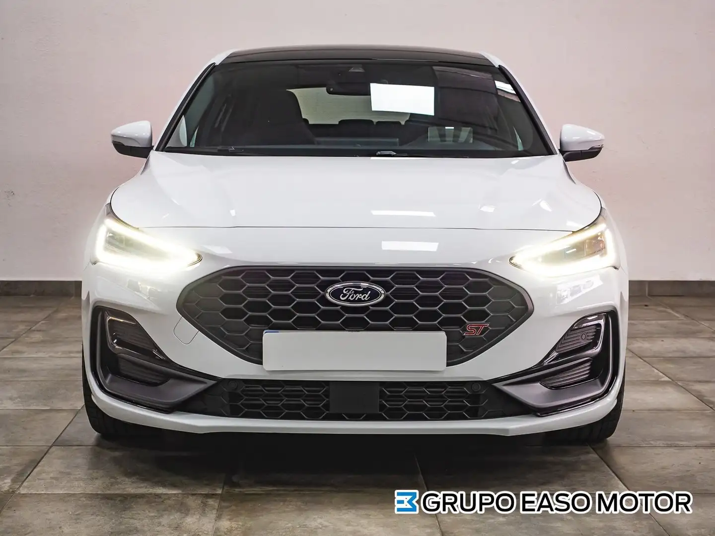 Ford Focus 2.3 Ecoboost ST - 2
