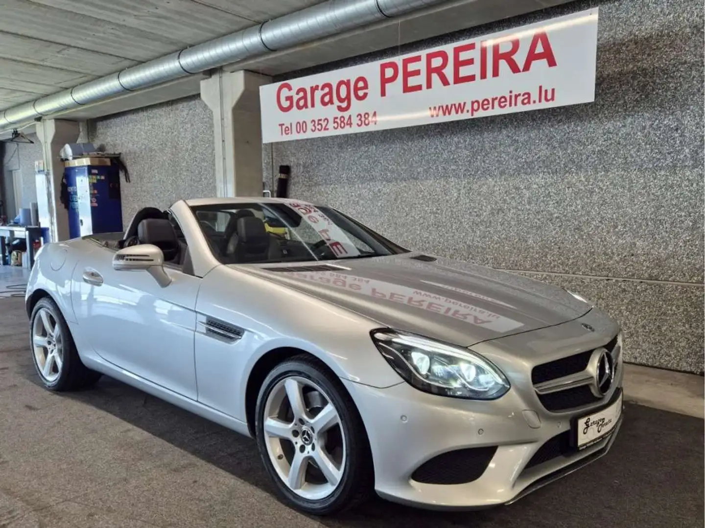 Mercedes-Benz SLC 200 9G-TRONIC LED CUIR NAVI Gris - 1