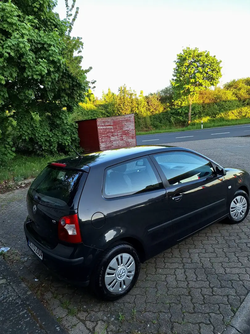 Volkswagen Polo - 2