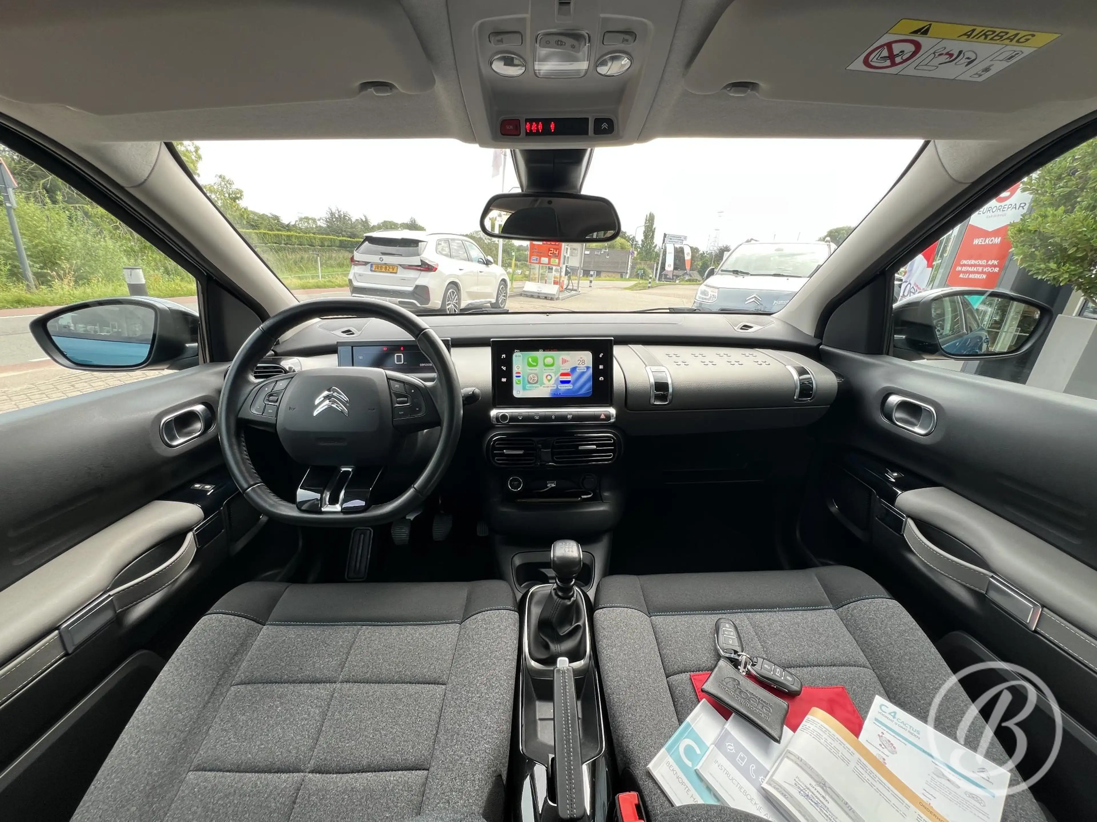 Citroen C4 Cactus 1.2 Turbo 130 S&S Shine — photo 8