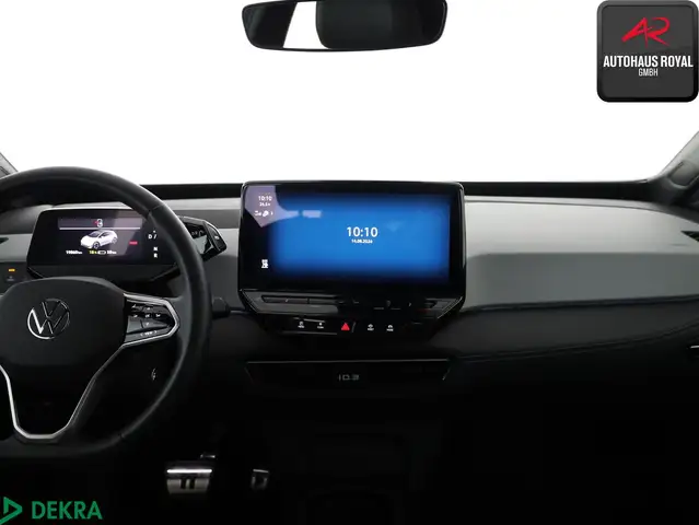 Volkswagen ID.3 view 9