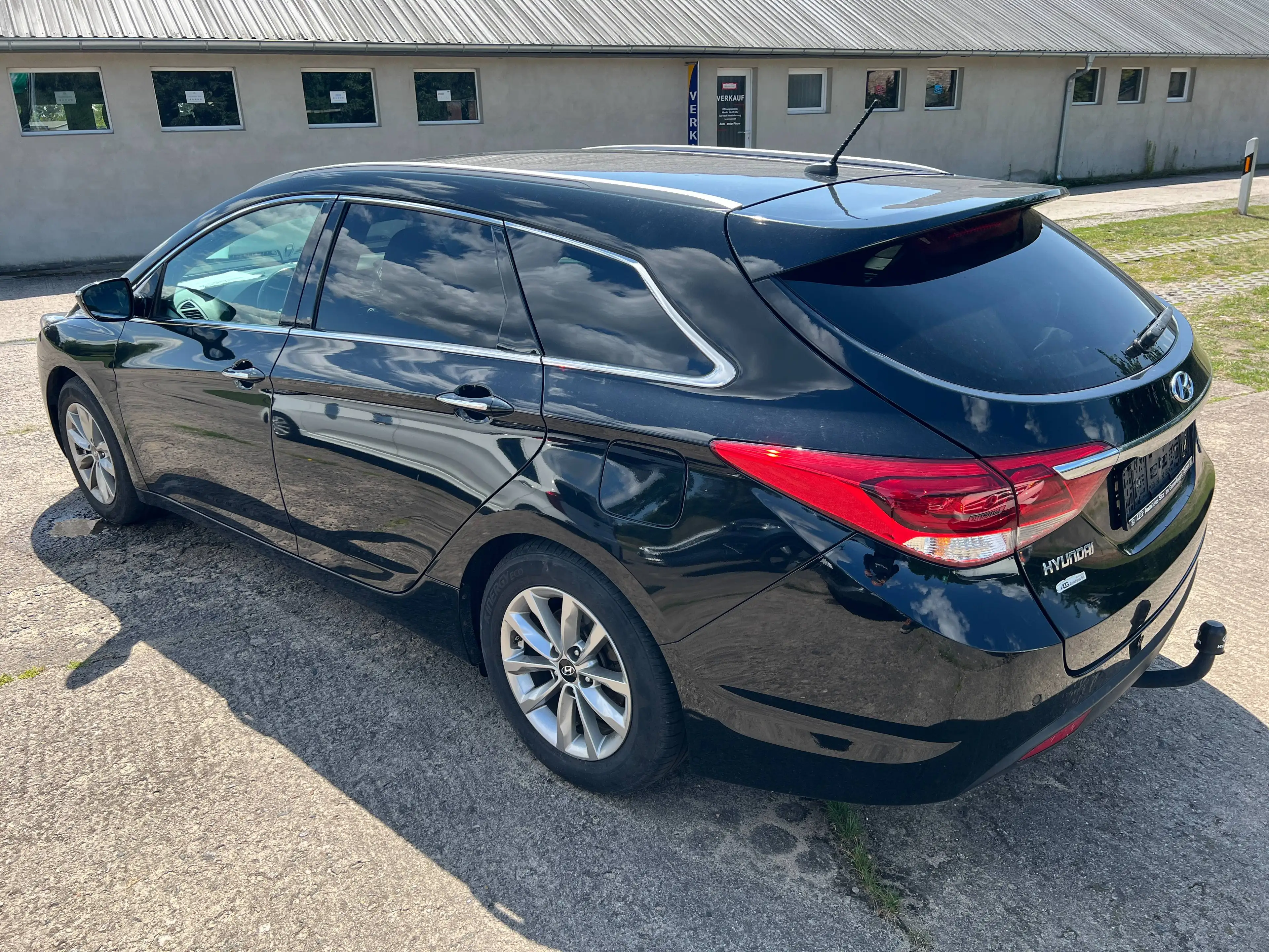 Hyundai i40 Trend *AHZV*Automatik* — photo 2