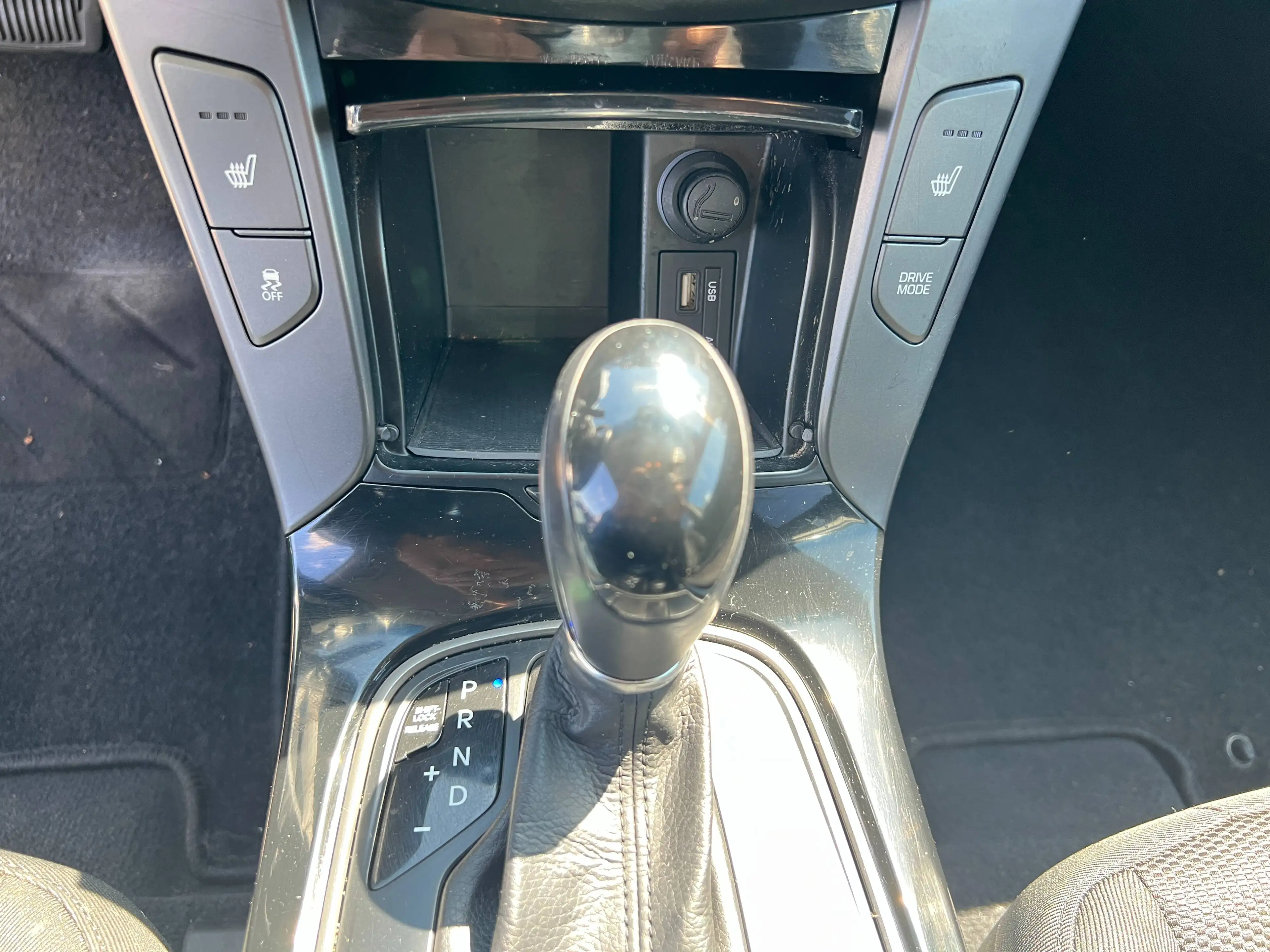 Hyundai i40 Trend *AHZV*Automatik* — photo 6