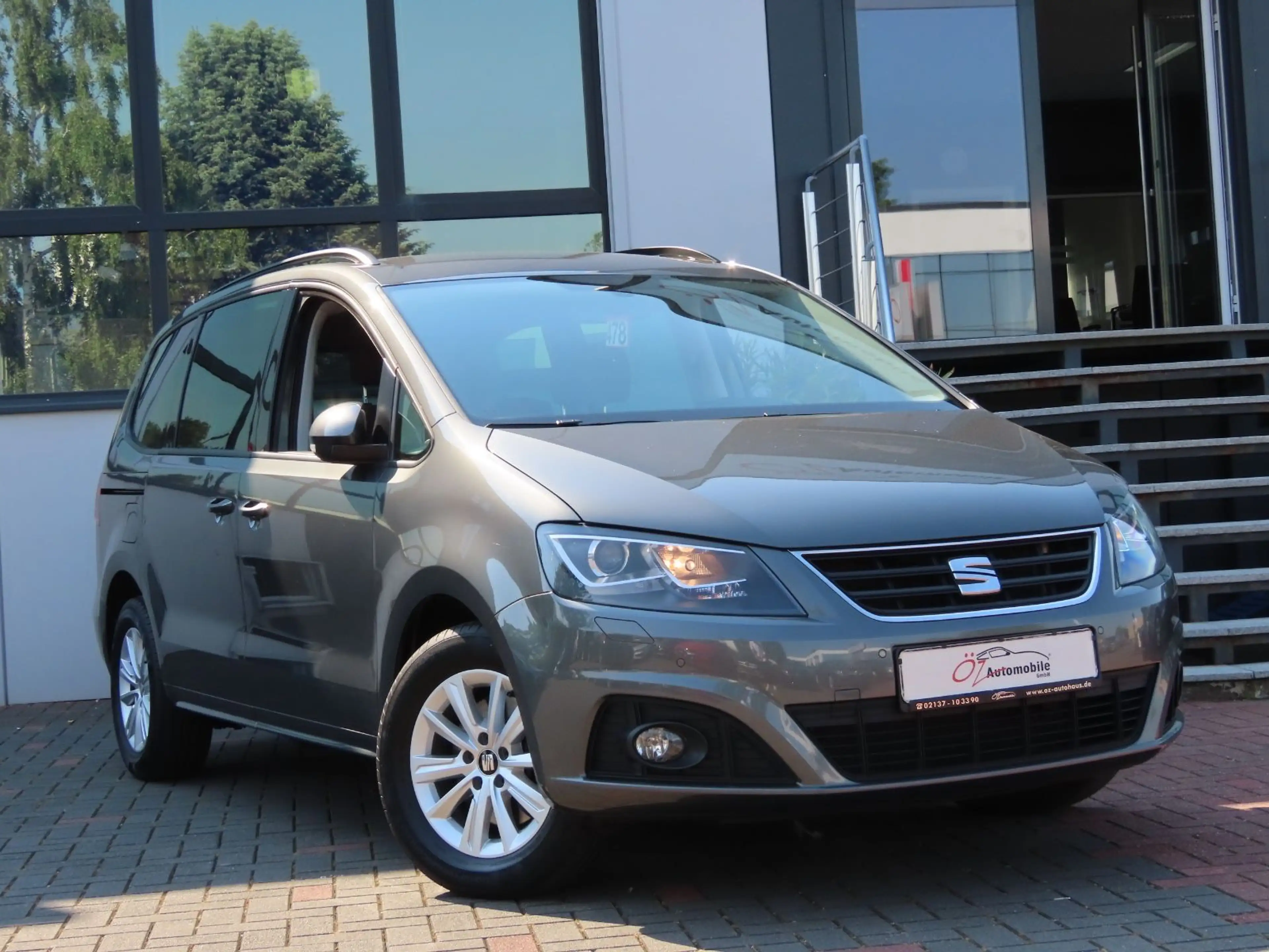 SEAT Alhambra 2.0 TDI Sitzheizung Klima Standheizung