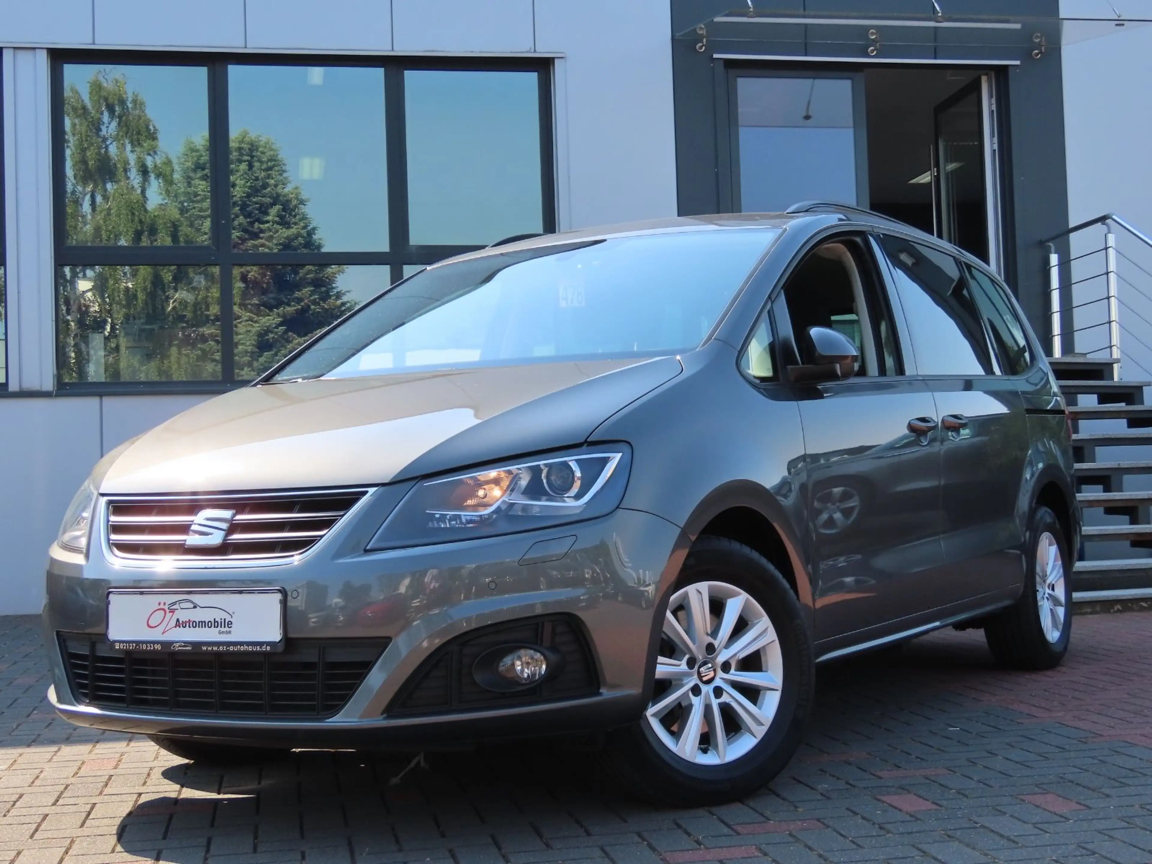 SEAT Alhambra 2.0 TDI Sitzheizung Klima Standheizung — photo 5