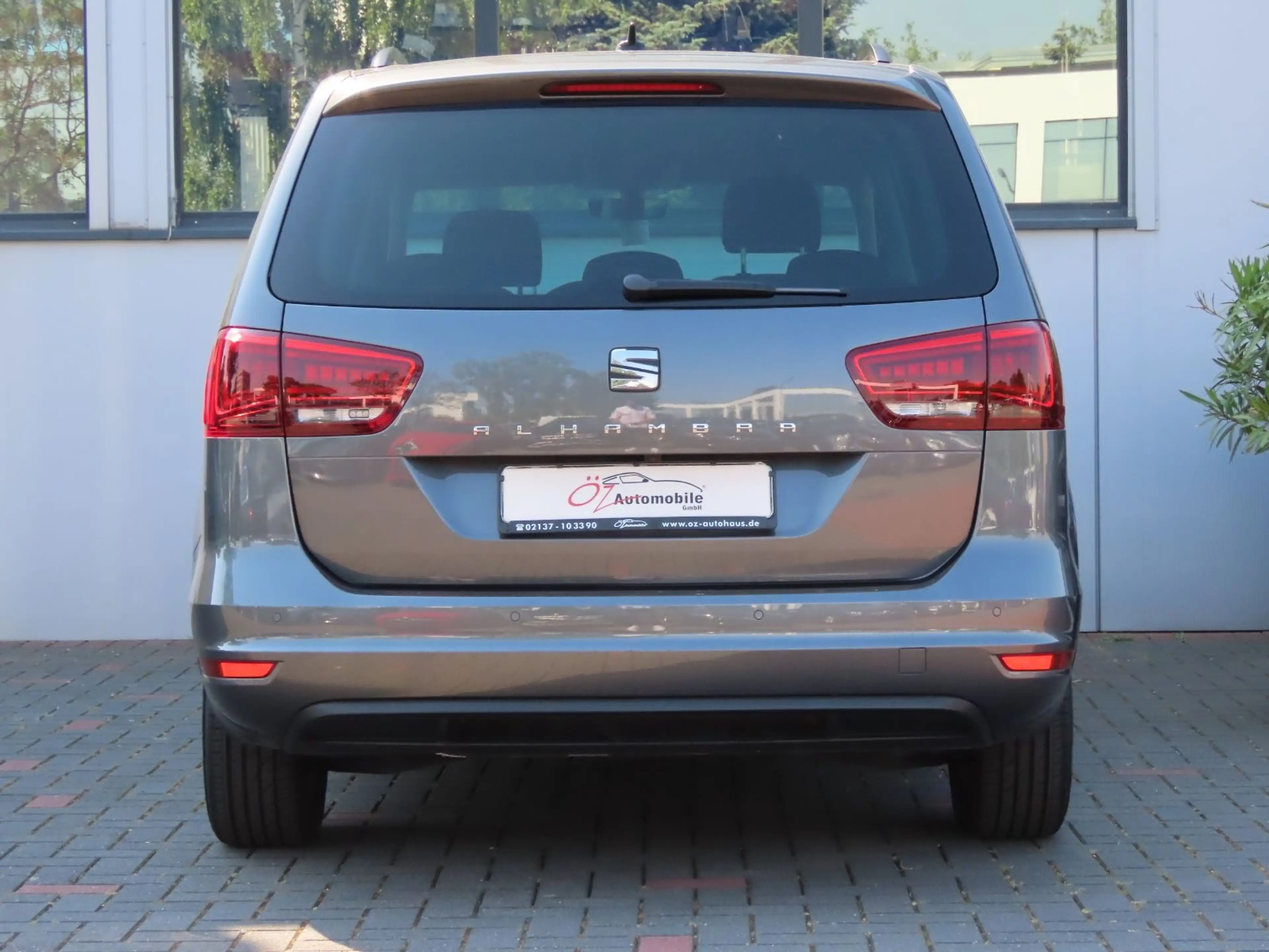 SEAT Alhambra 2.0 TDI Sitzheizung Klima Standheizung — photo 8