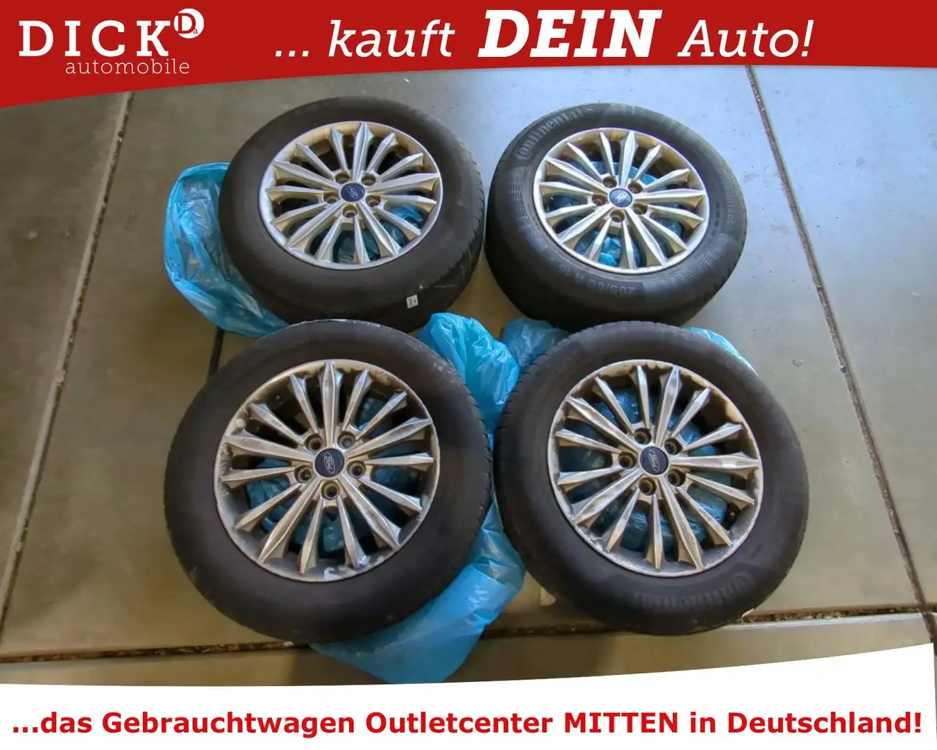 Ford Focus Turnier Titanium 1.5EB TEMP/NAVI/PDC/SHZ/8 Silber - 2