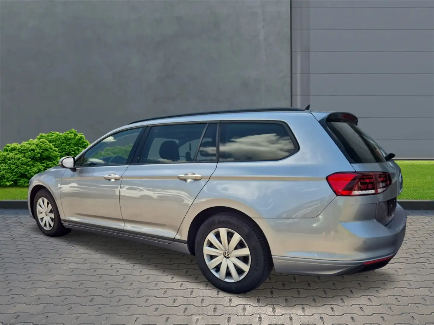 Volkswagen Passat Variant Conceptline 2.0 TDI+Navi+Klimaautomatik Silber - 2
