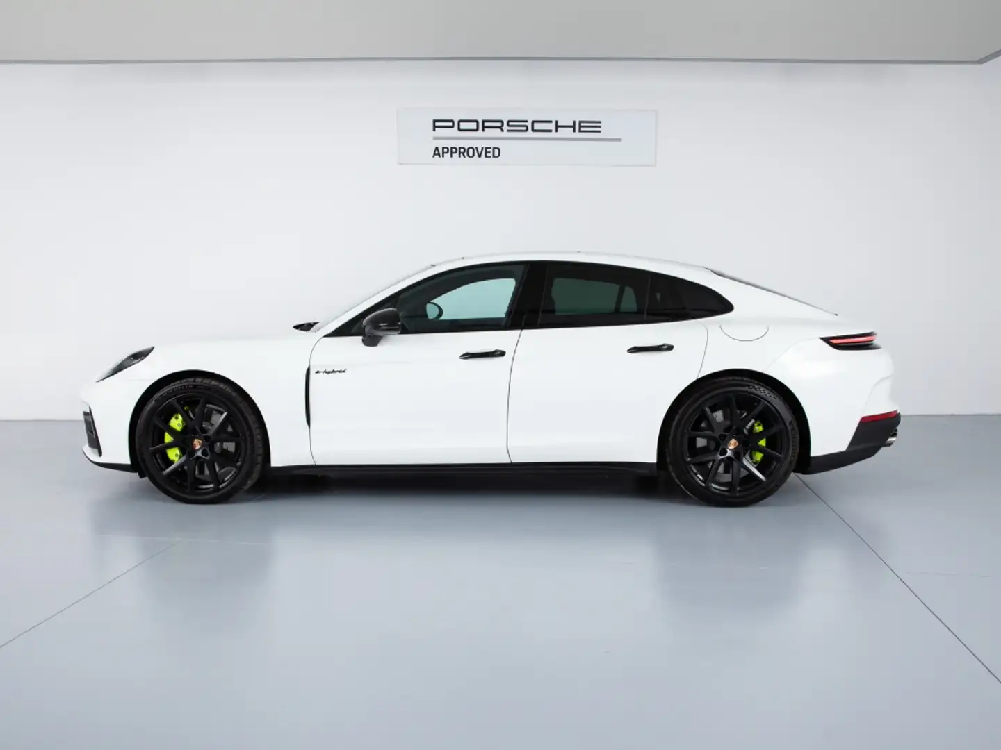 Porsche Panamera 4 E-Hybrid Aut. Wit - 2