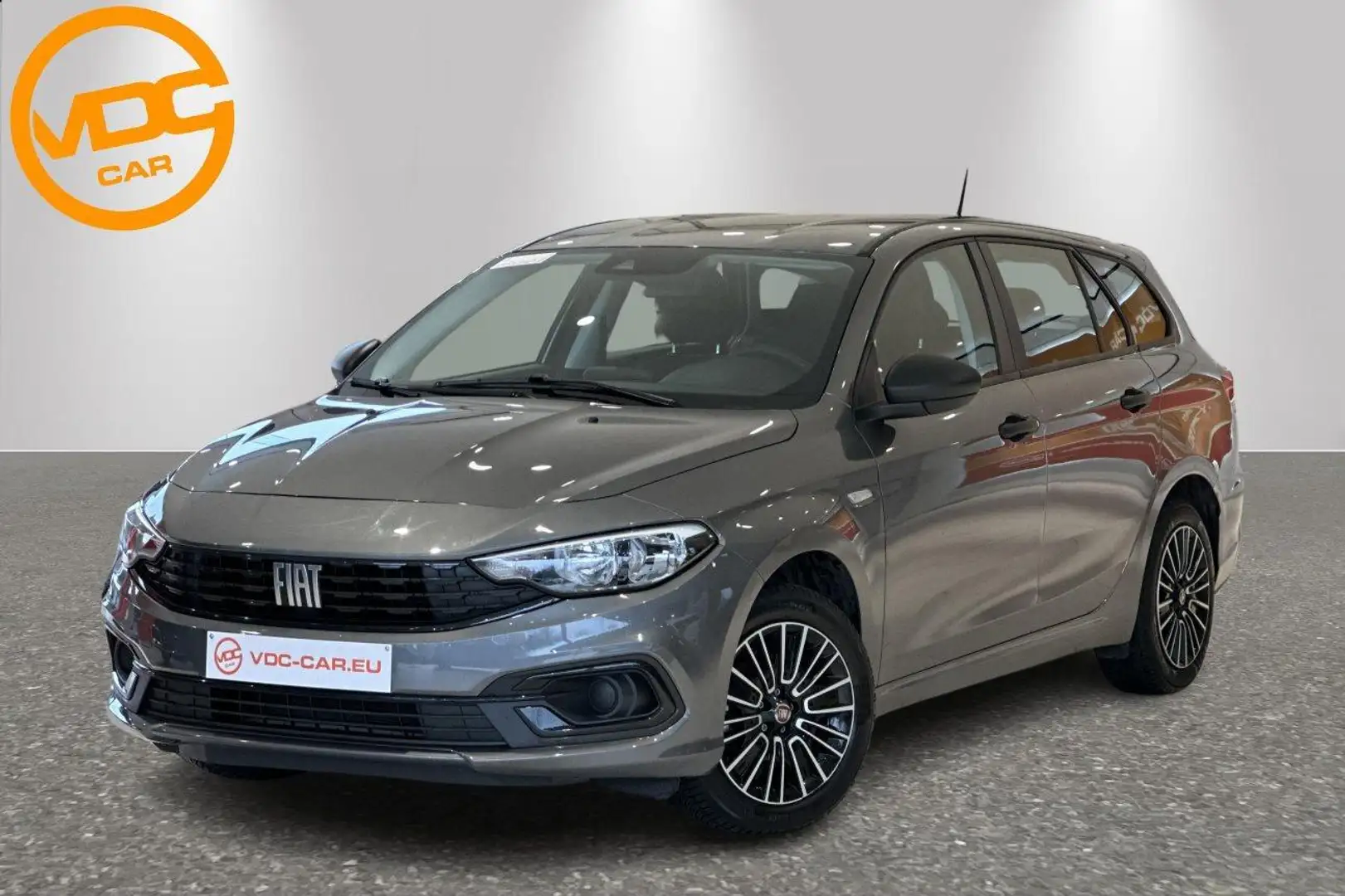 Fiat Tipo SW - GPS - Auto. A/C - Cruise Gris - 1