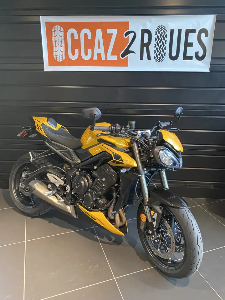 Triumph Street Triple 765