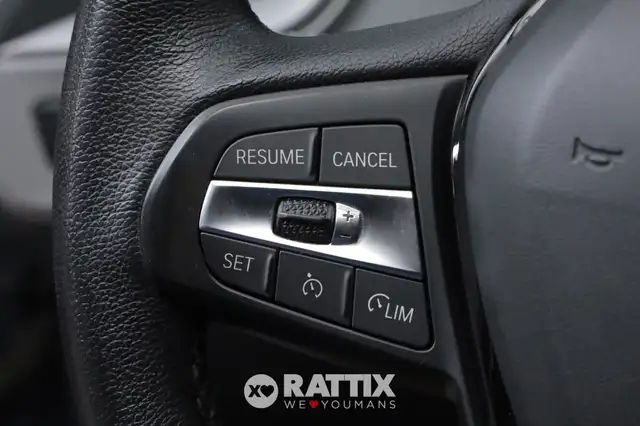 BMW 1 Series view 13