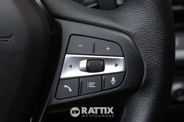 BMW 1 Series view 14