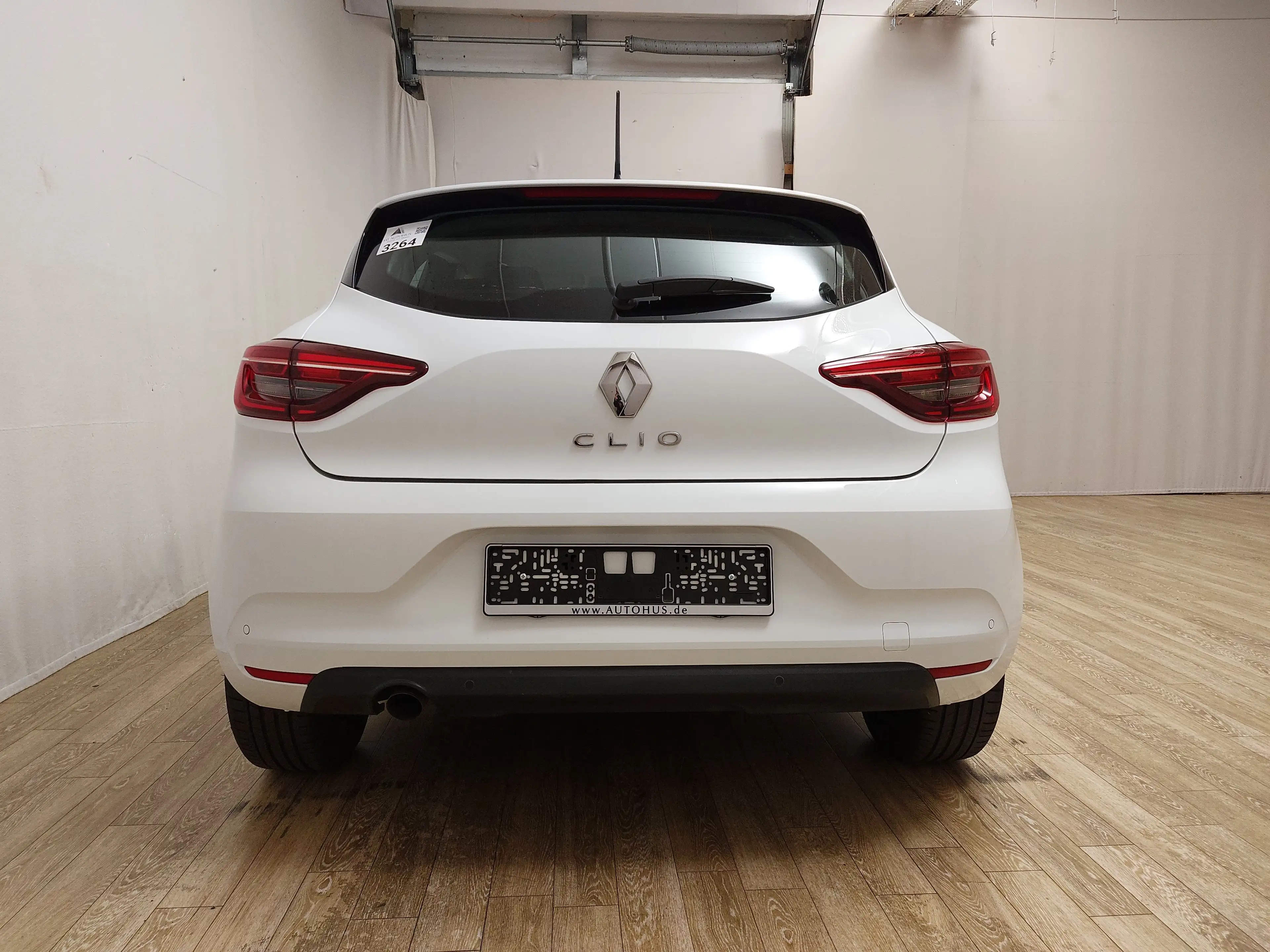 Renault Clio 1.5 BLUE dCi Business Ed. Navi LED PDC Shz — photo 14
