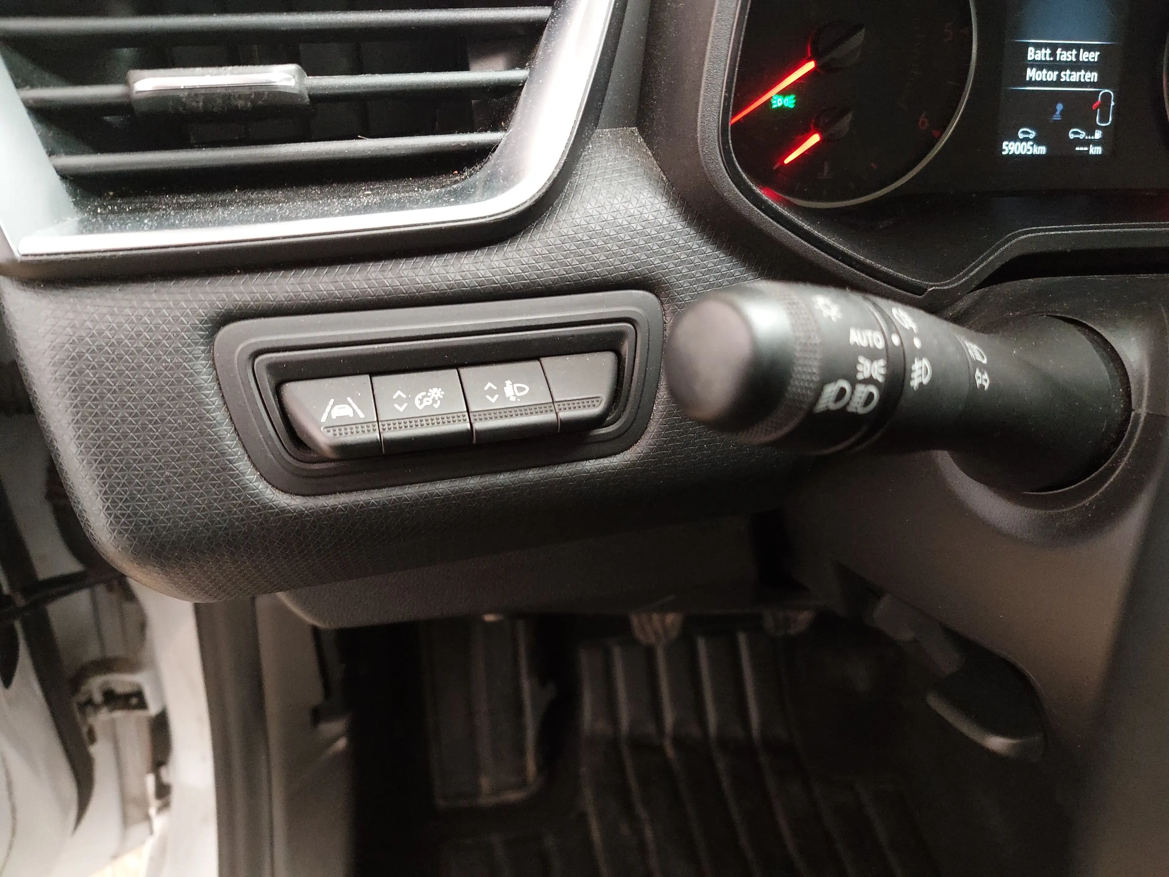 Renault Clio 1.5 BLUE dCi Business Ed. Navi LED PDC Shz — photo 7
